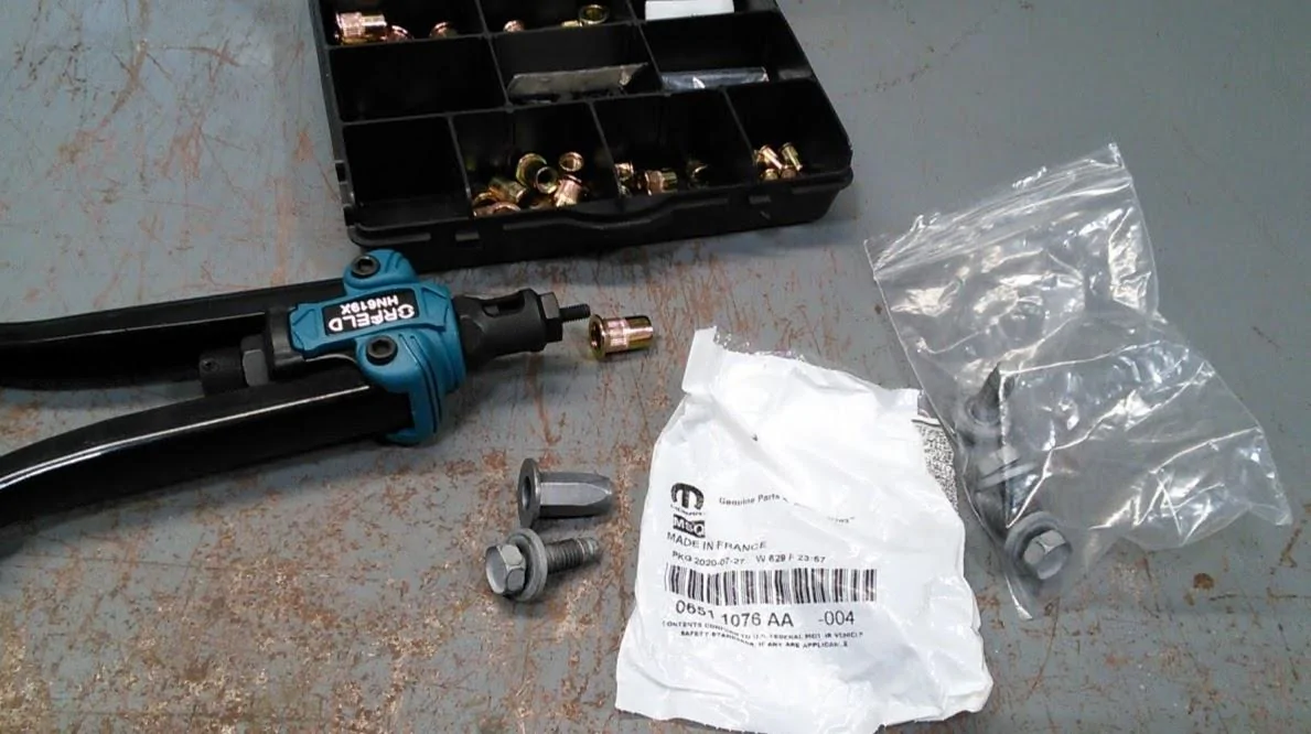 Jeep Gladiator Installing Stock Rubicon Skid Plate on Sport IMG_20220721_101624
