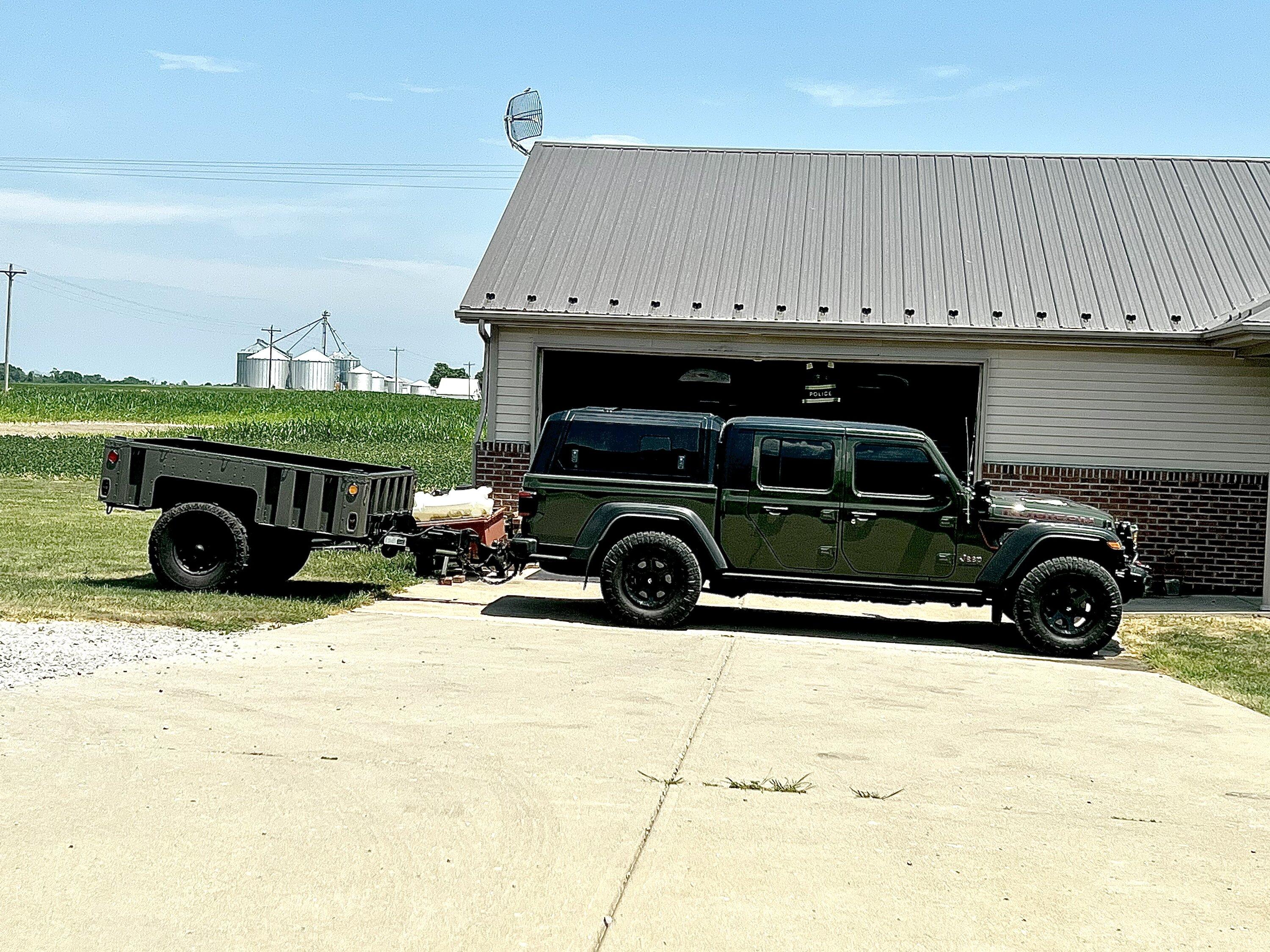 Jeep Gladiator Gladiator Glamour Shots A441A2CF-AC22-424F-9CCB-529DFACFFAF3