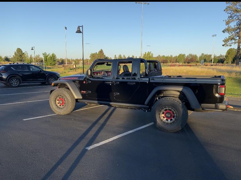 Jeep Gladiator Took Delivery of Your JT? Sign in Here! AAB762BC-C83A-4130-8A34-F68EBC451ED4