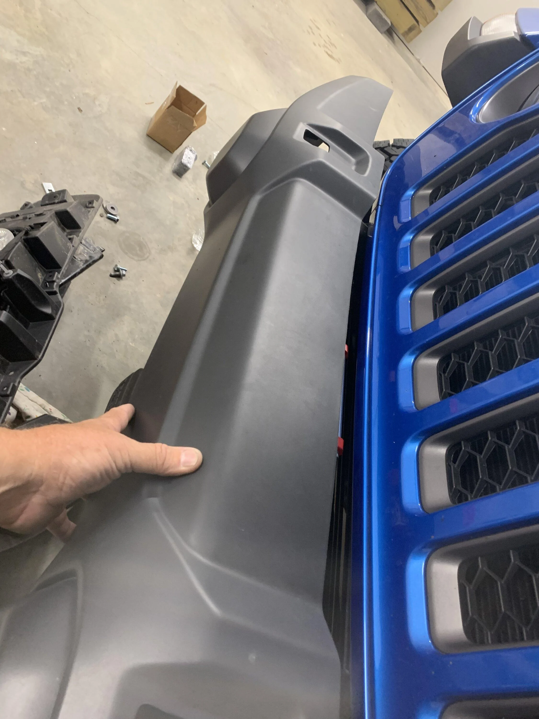 Jeep Gladiator Install 9000 lb. Warn winch on Mojave  plastic bumper, record time and zero sag! 8A8F3381-9537-4A82-A80D-DCE5DCADD885