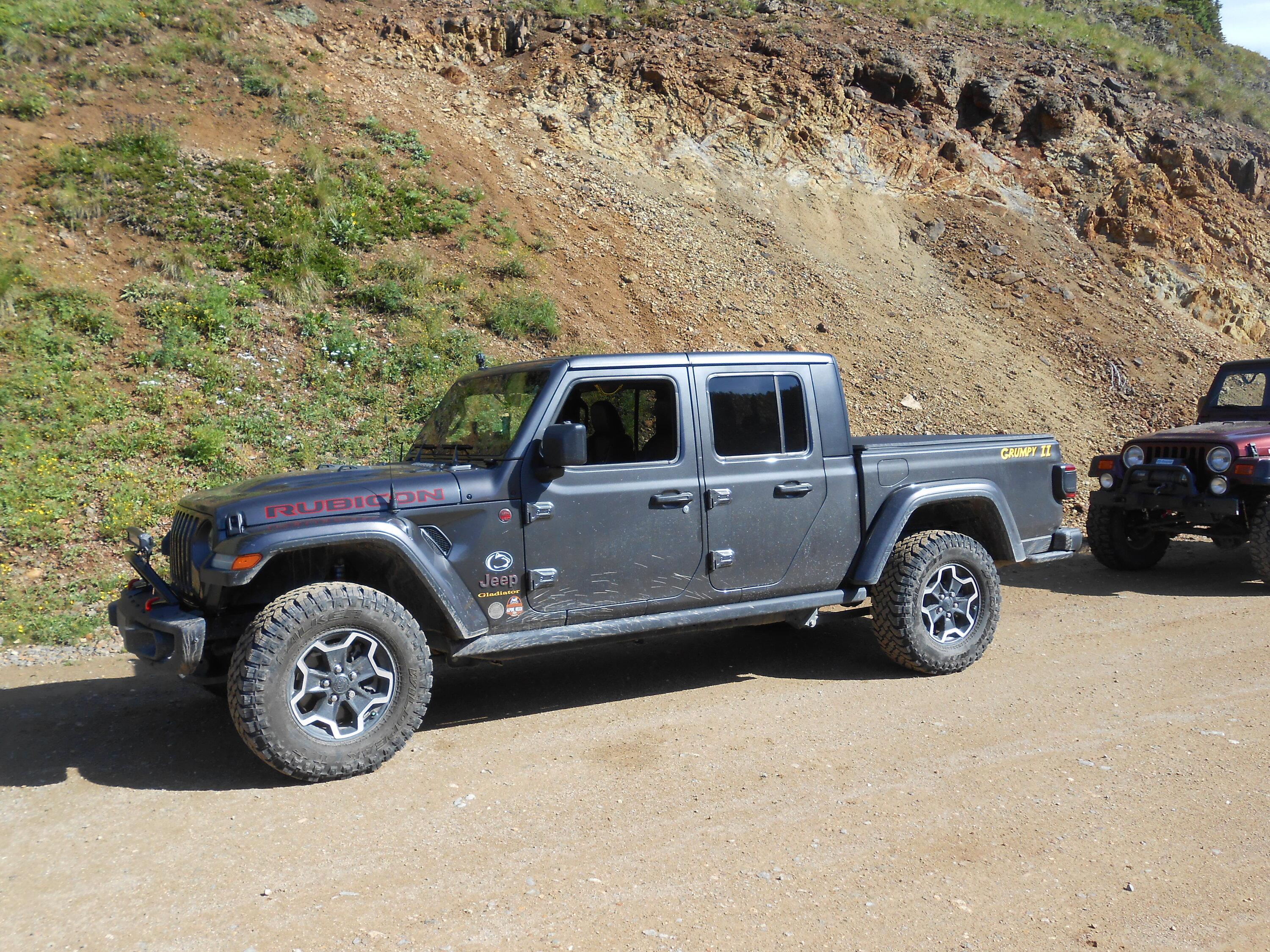 Jeep Gladiator Hooray for Ouray 2022. Here we go again DSCN0060.JPG