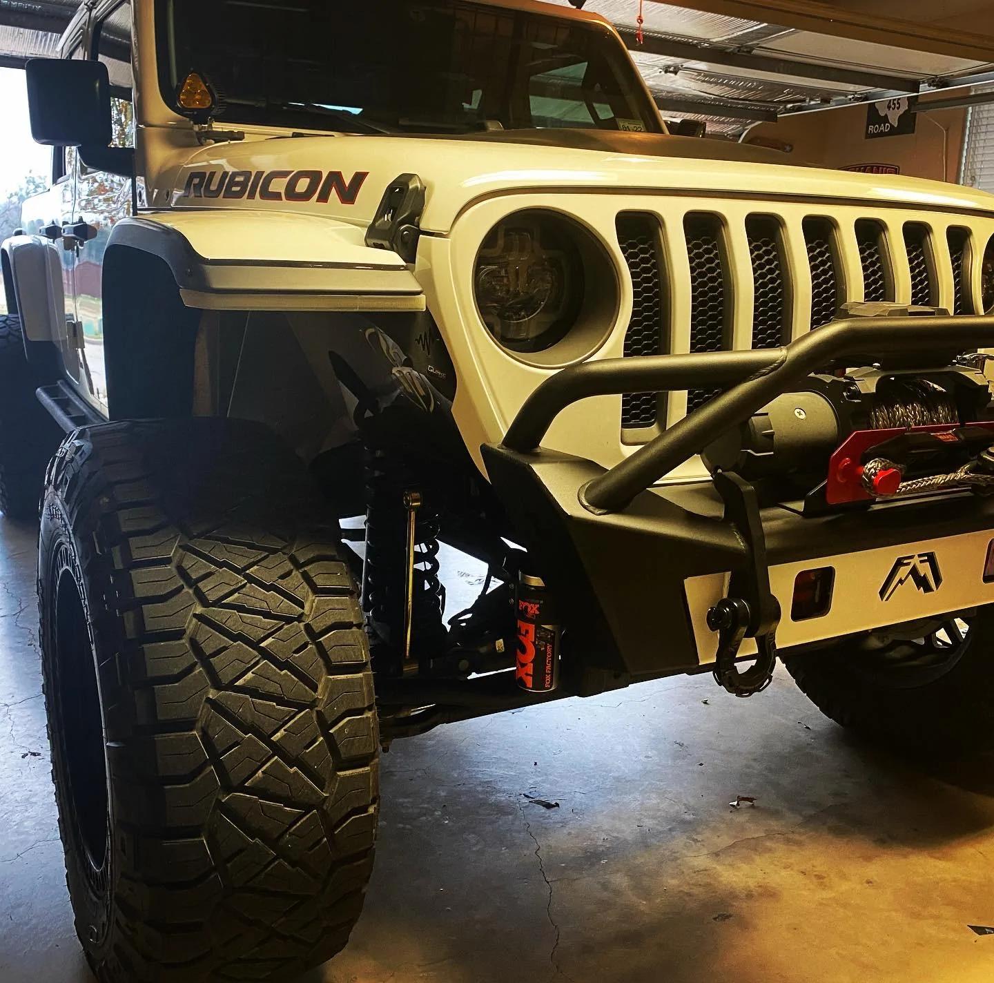 Jeep Gladiator Price Drop. 37x13.50R20 Nitto Ridge Grapplers on V-Rock Strike wheels EB0688C1-8583-4A31-B0CB-DF6EB181C834