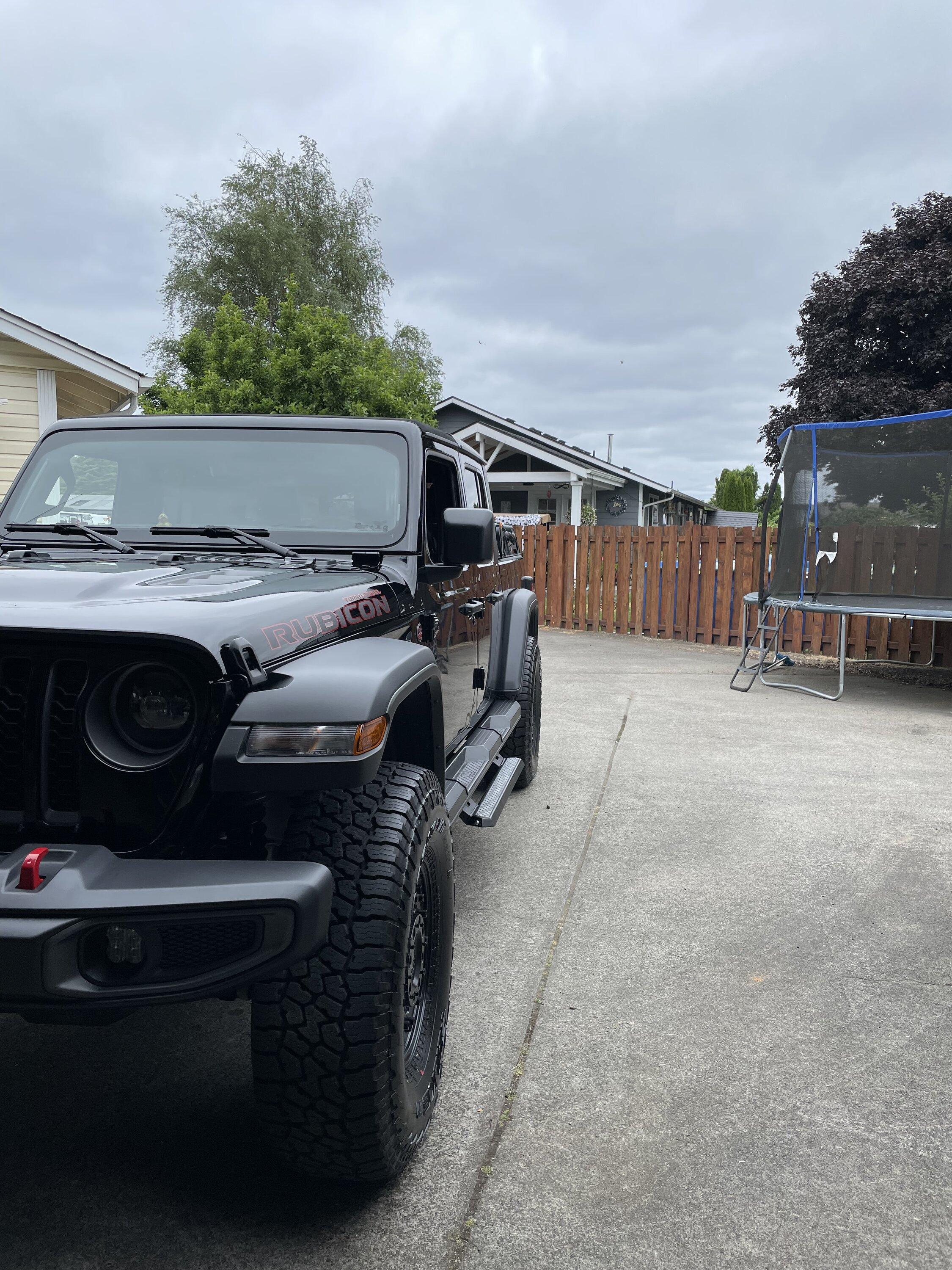 Jeep Gladiator Lets see all those Gladiators with lifts and bigger tires! 1EC0DF28-26BC-4398-9A9E-B142B22891D7
