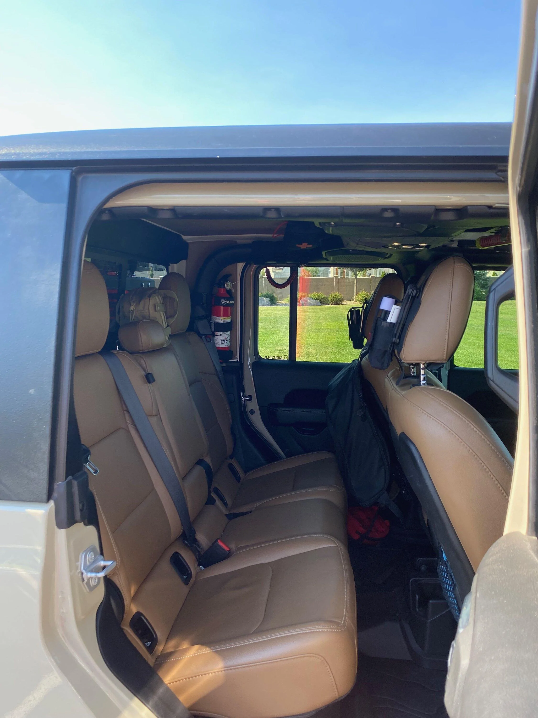 Jeep Gladiator 2020 Jeep Gladiator Rubicon, Gobi w/37s Loaded IMG_0292