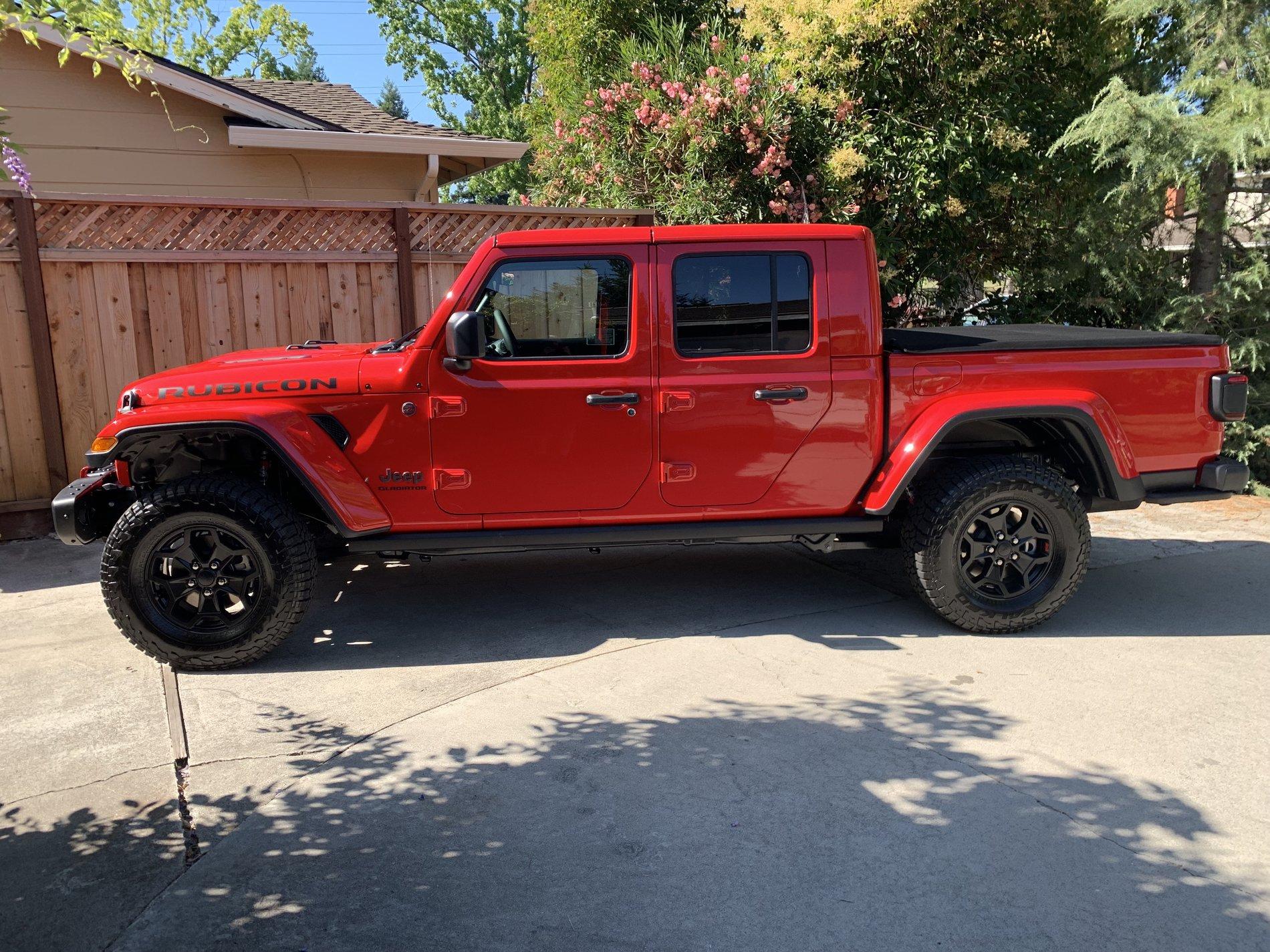 Jeep Gladiator Took Delivery of Your JT? Sign in Here! IMG_0501