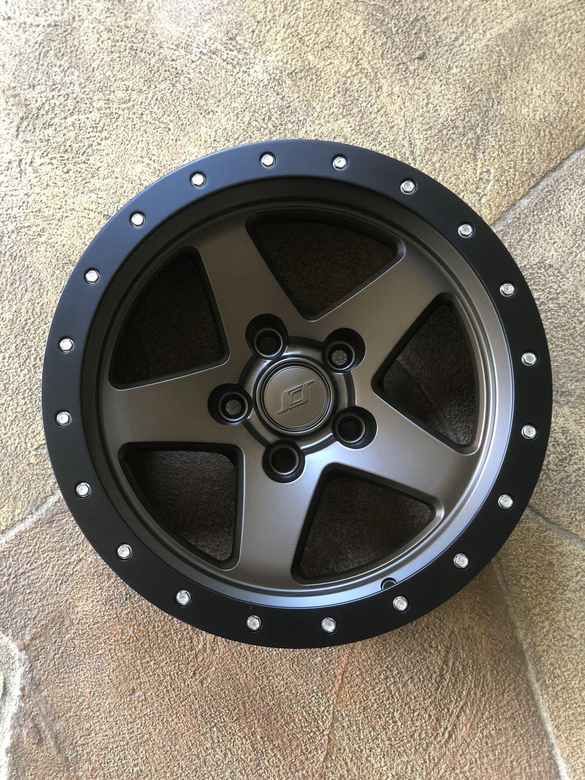 Jeep Gladiator What wheels are you putting on you JT? 9814235E-90BE-429D-AF6A-46CC75C6831B