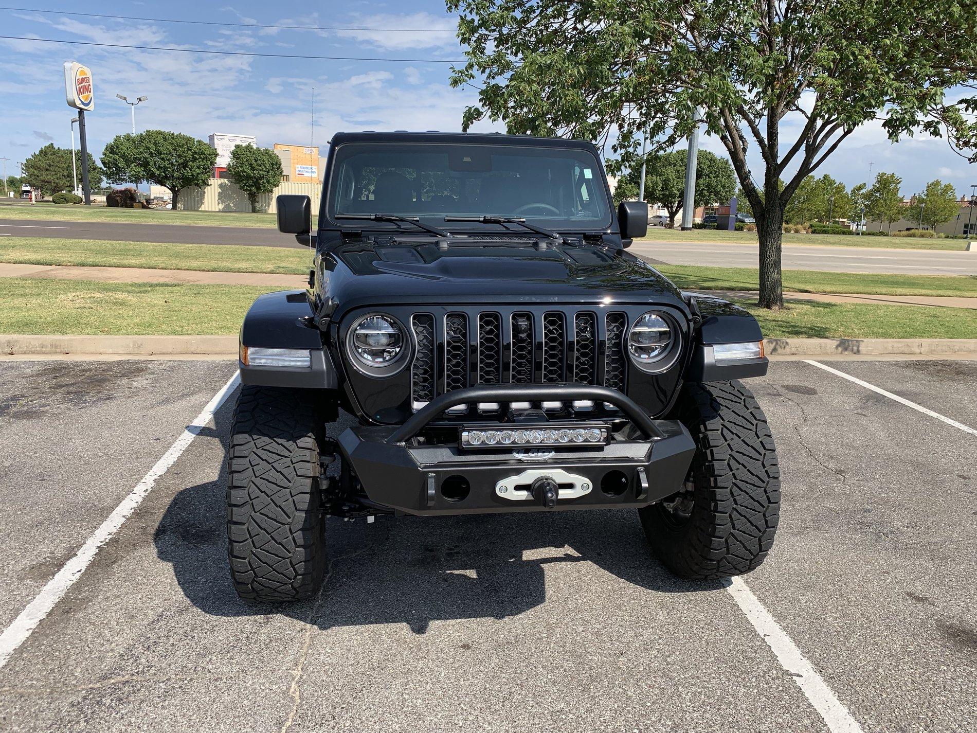 Jeep Gladiator LAUNCH EDITION Gladiator JT Club M0jIIs0sT92FaAvZnCGUAA