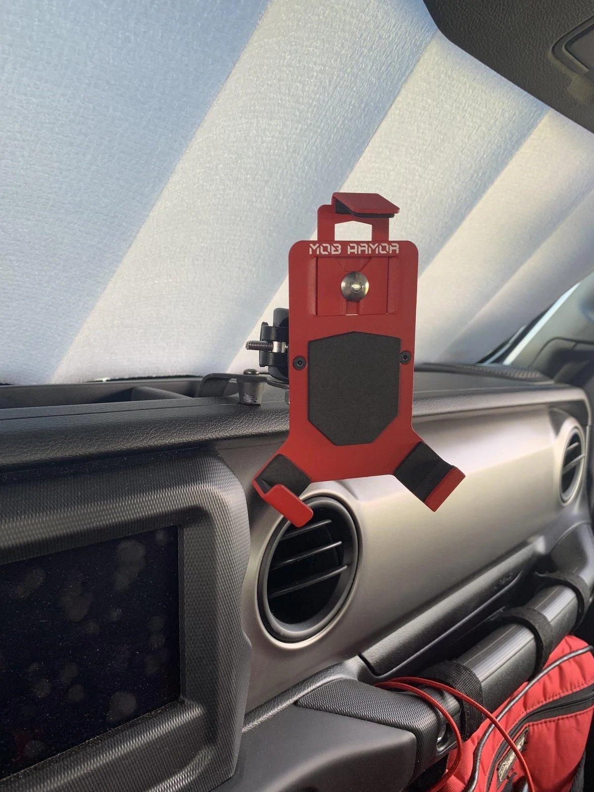 Jeep Gladiator iPhone mount for the gladiator B686558D-4B90-4F61-89AF-1F3D360311F7