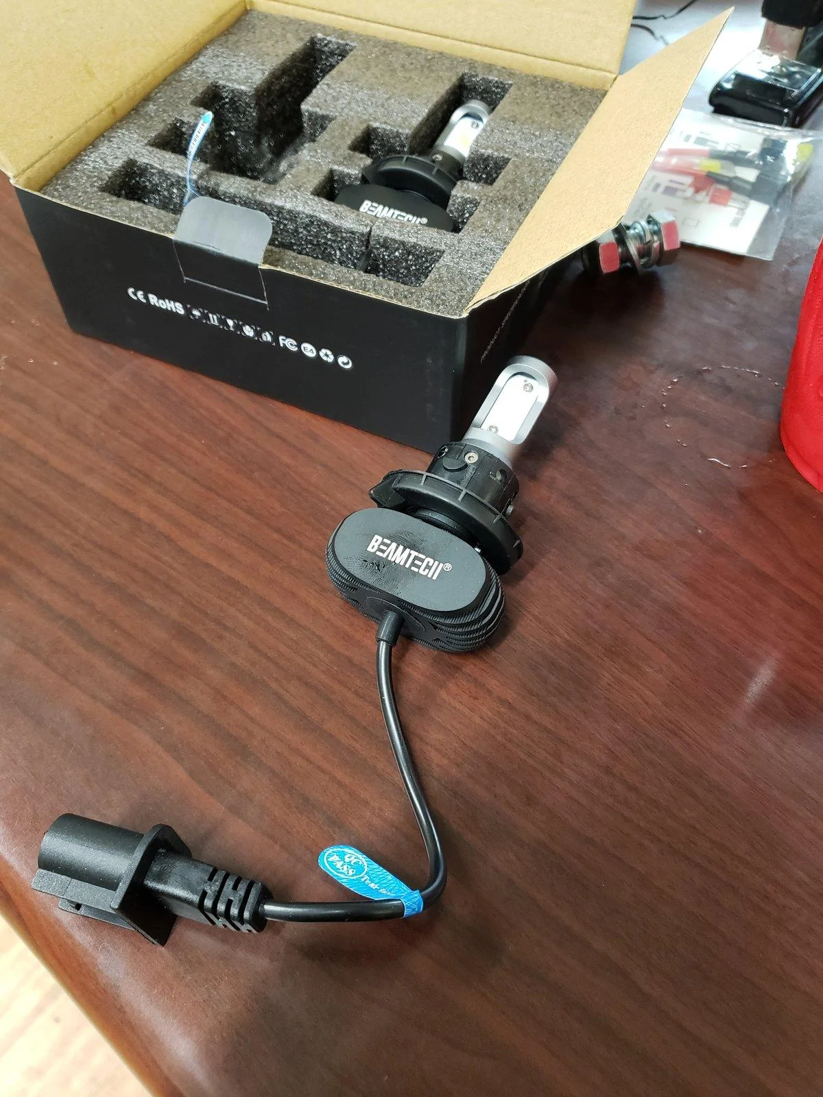 Jeep Gladiator LED Bulb Replacement - IT WORKS! 20190204_192530