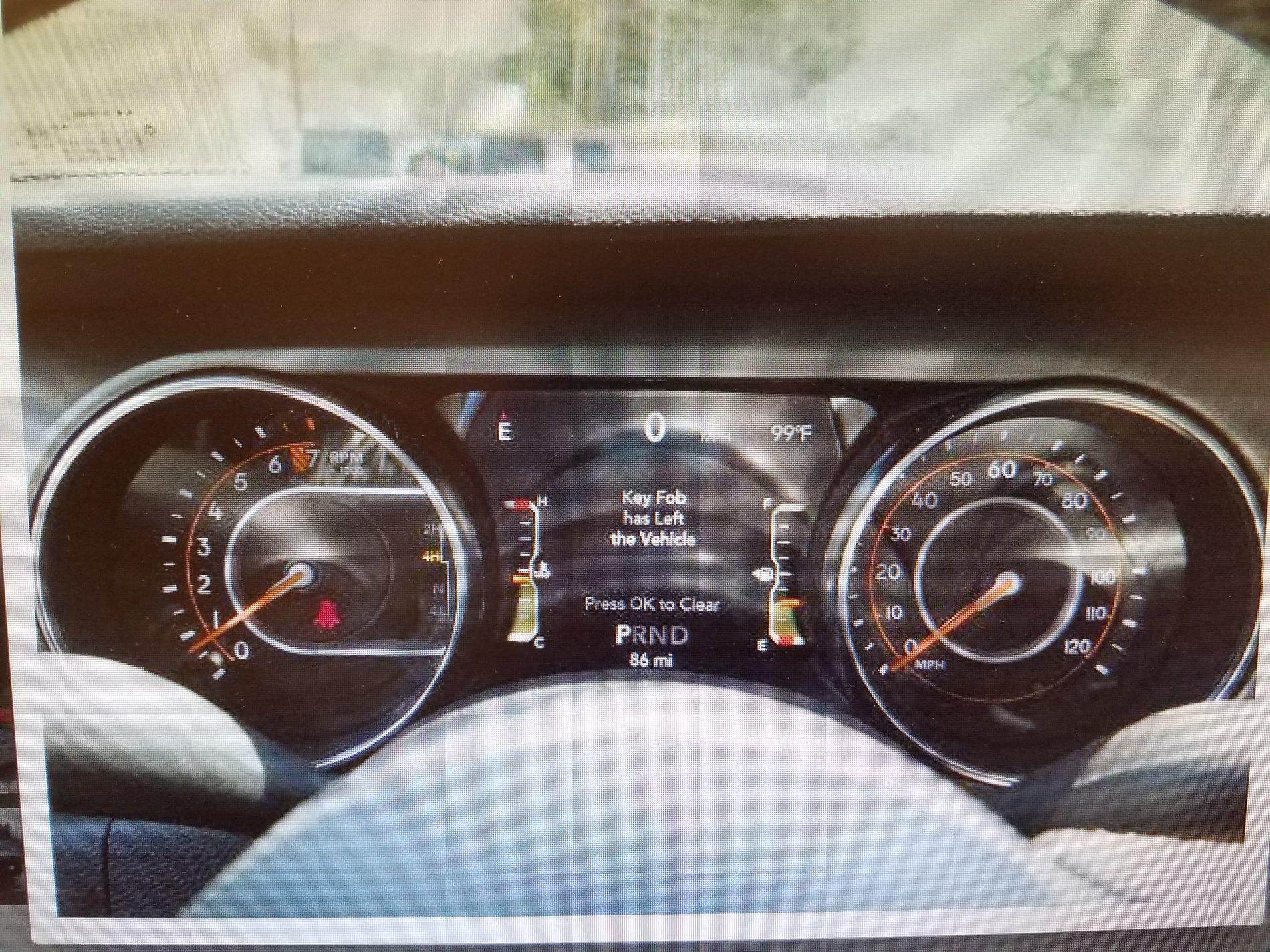 Jeep Gladiator Different dashboard gauge options? 20190807_103841