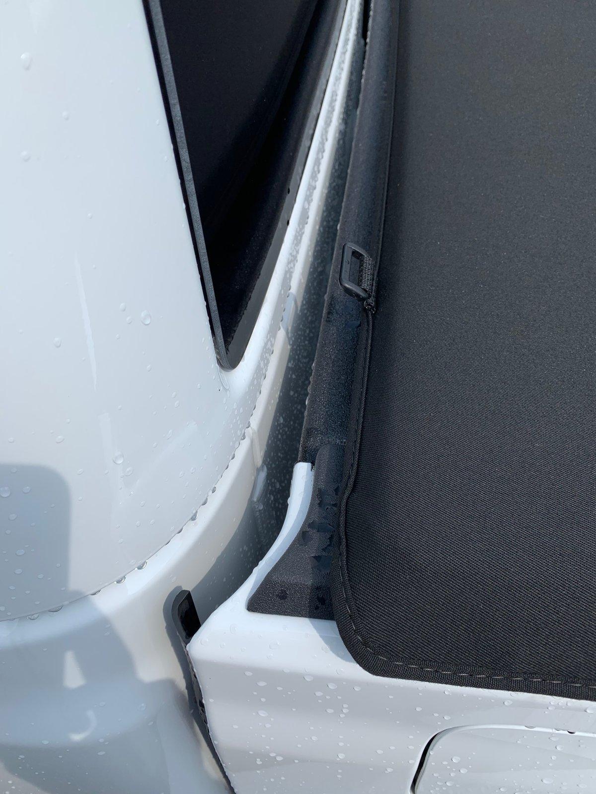Jeep Gladiator Where will you attach a CB antenna? IMG_0959.JPG