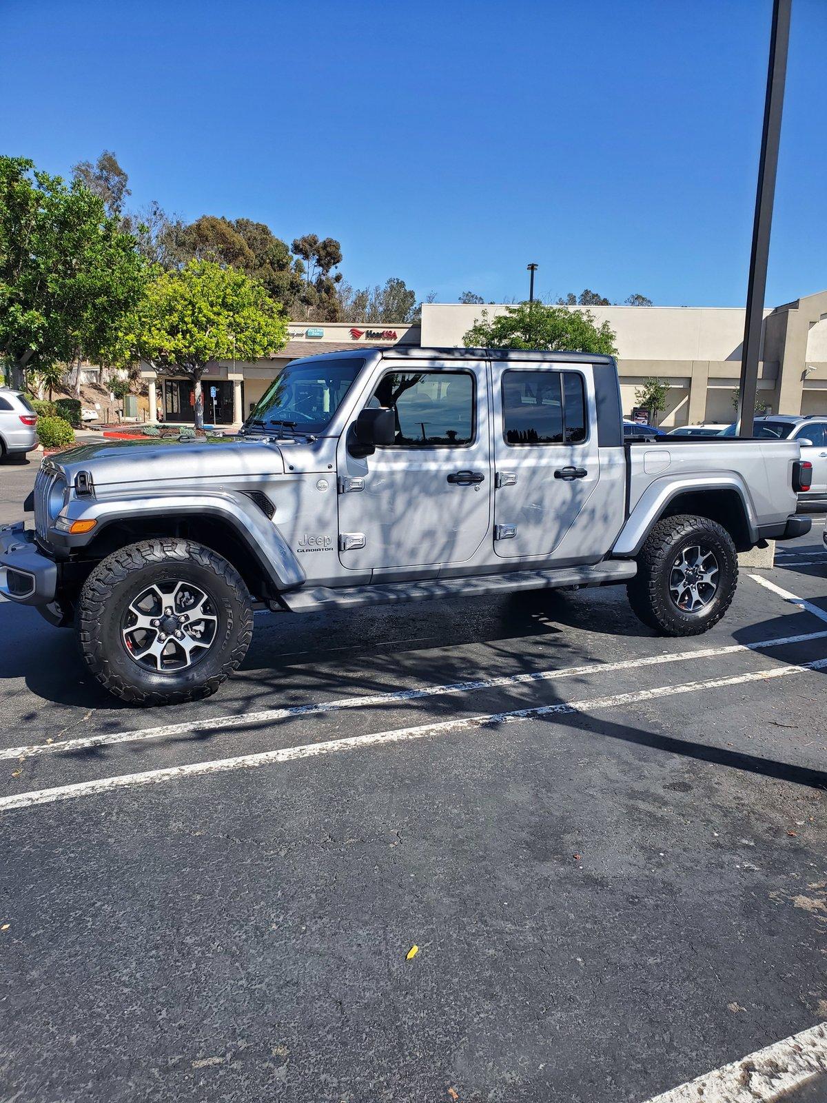 Jeep Gladiator Bigger Tires on the Overland Wheels or ??? JT2