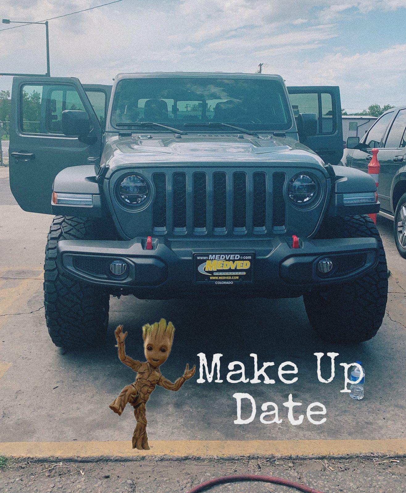 Jeep Gladiator Sting grey owners (future) check in 6DFC61F4-ED18-42DA-A3D2-1EEE6E60FDB4