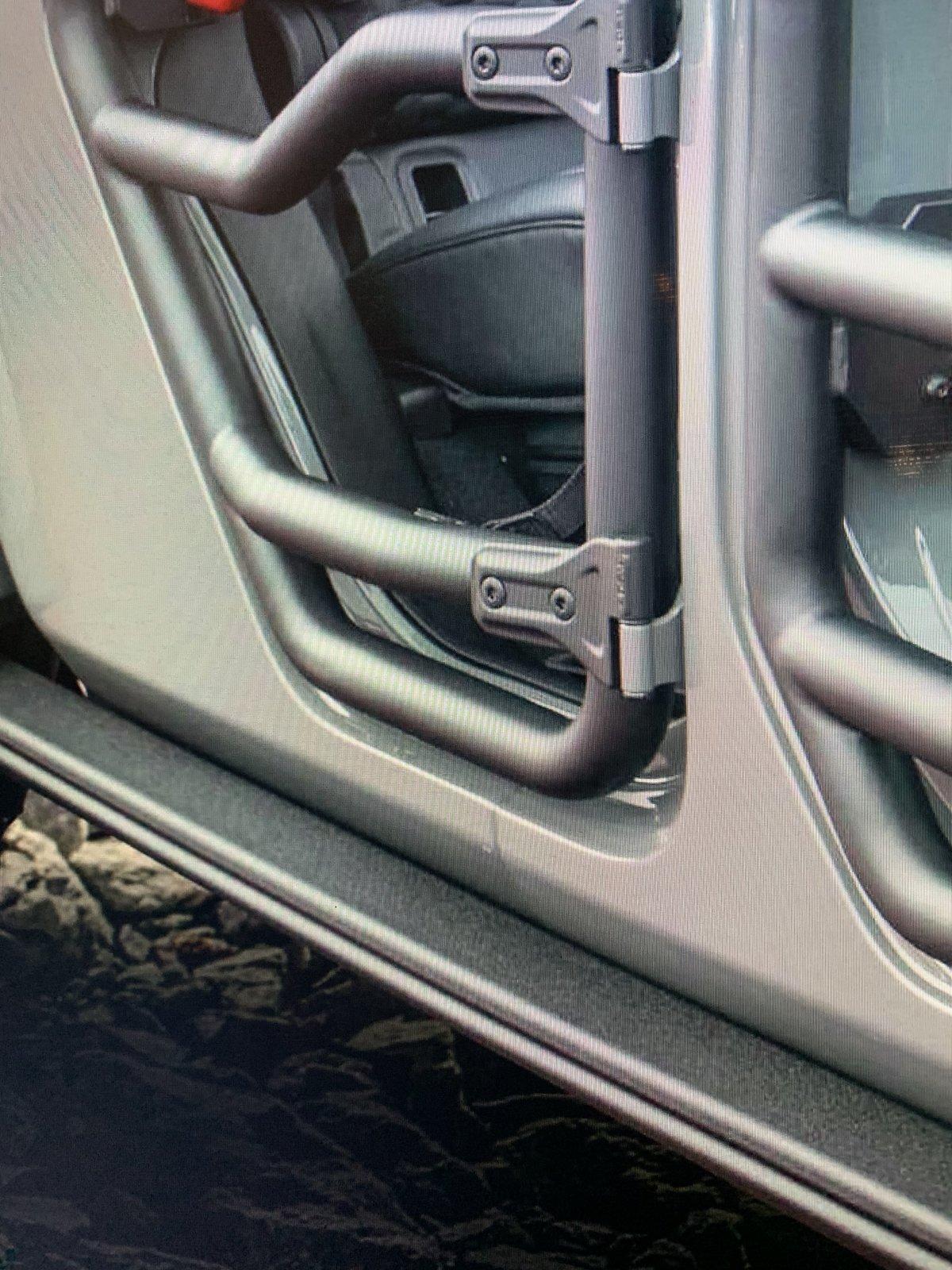 Jeep Gladiator Running boards ....SOMEBODY HELP ME ? 063D1CD7-36FC-4B10-94FF-D02865DAC667