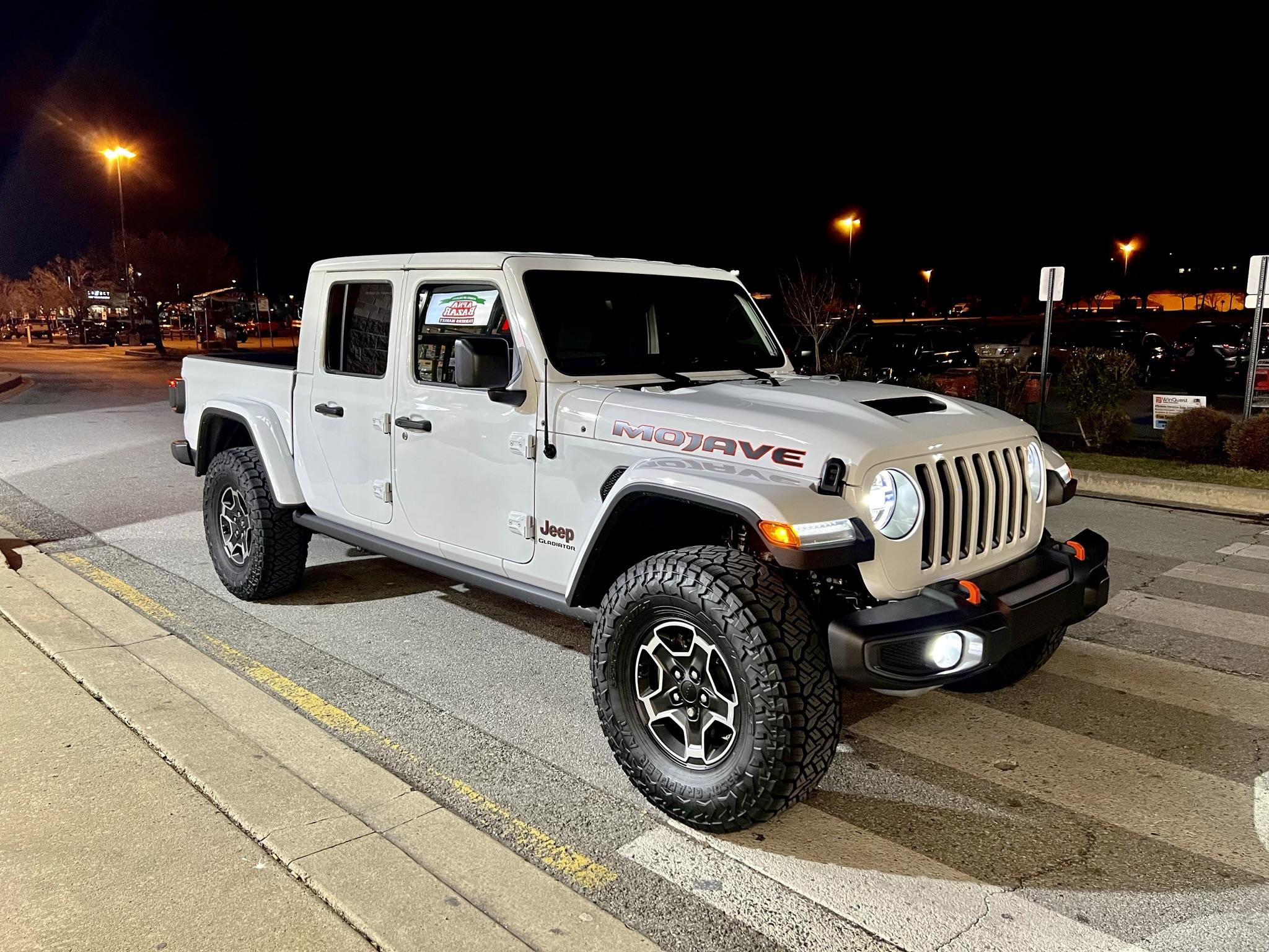 Jeep Gladiator 35x12.50x17 Nitto Recon Grapplers with Mojave Wheels (5) E294F9BF-807F-43FC-967A-64DCC9E76BDD