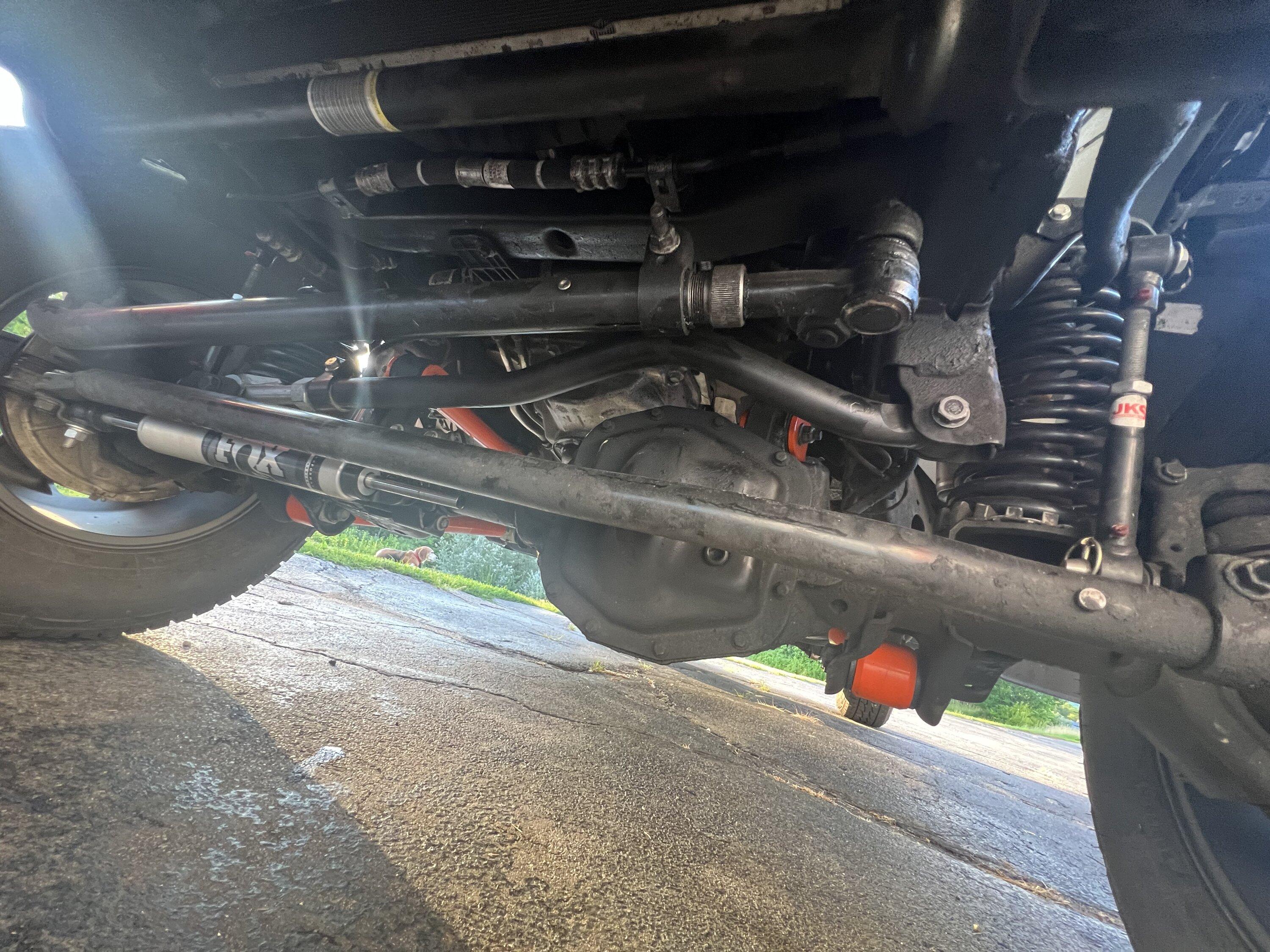 Jeep Gladiator Death wobble or death from uhaul 90FE24E8-EDA9-4A92-A22E-9416ED723D15