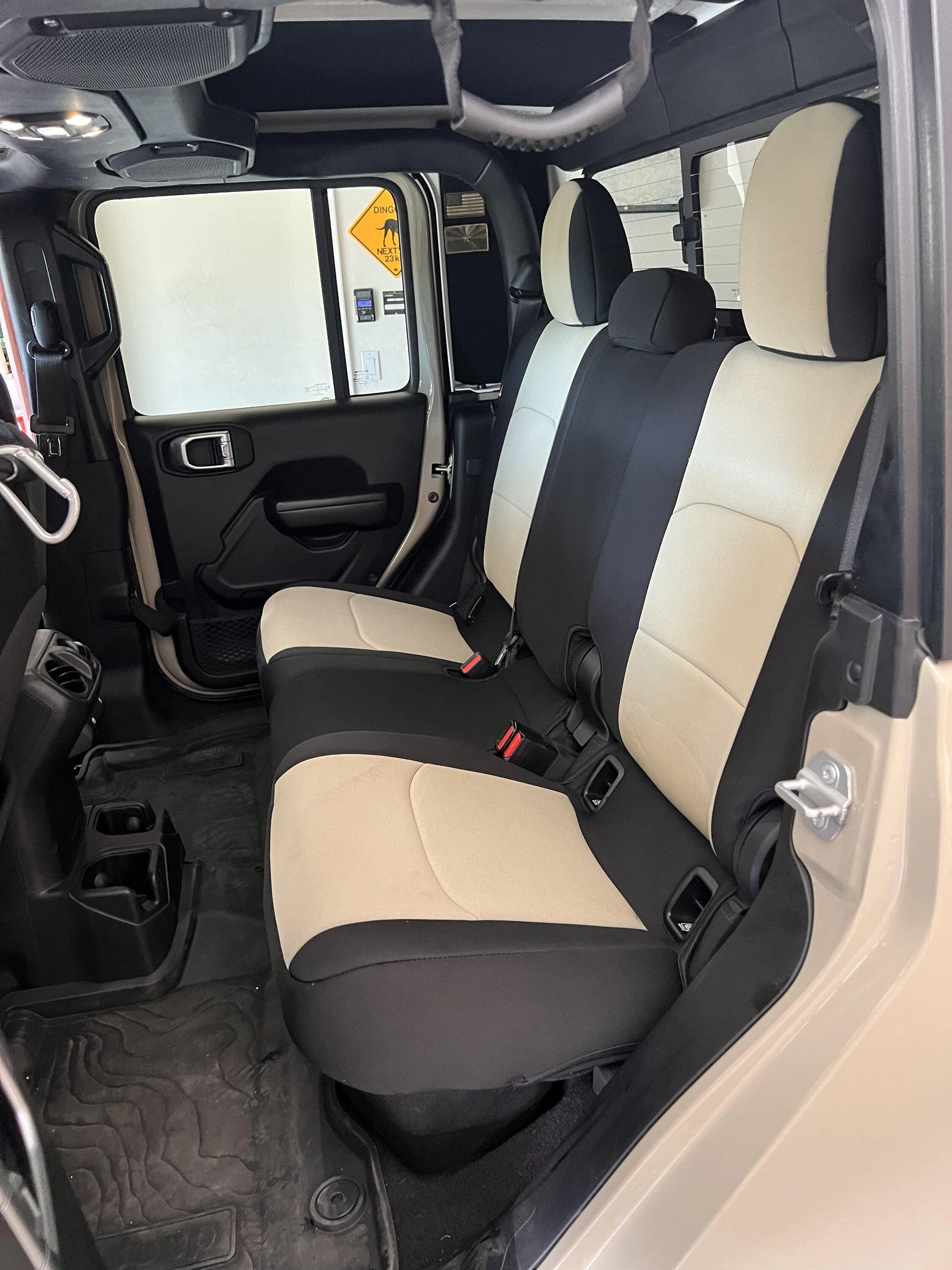 Jeep Gladiator Seat covers 4EBC31DF-CDD4-45AB-A79E-0E4992DE6A0E