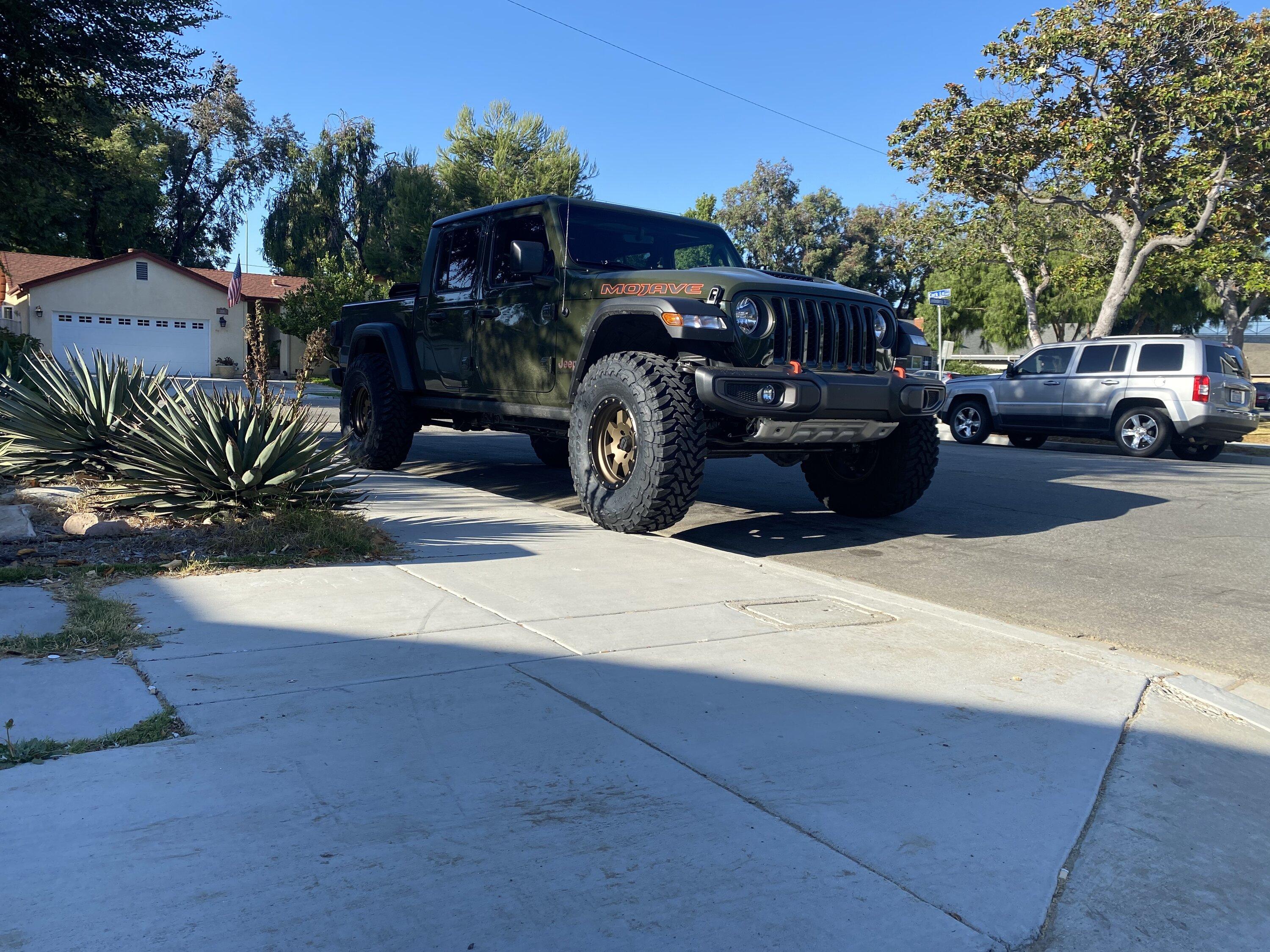 Jeep Gladiator AEV 2" spacer lift for Mojave Gladiator 833B0FB1-7024-4132-B3DA-CA8FF160EBDA