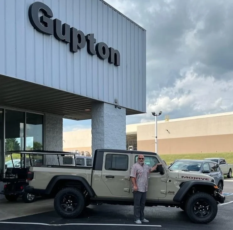 Jeep Gladiator Gobi Gladiators Waiting Room Gladiator delivery