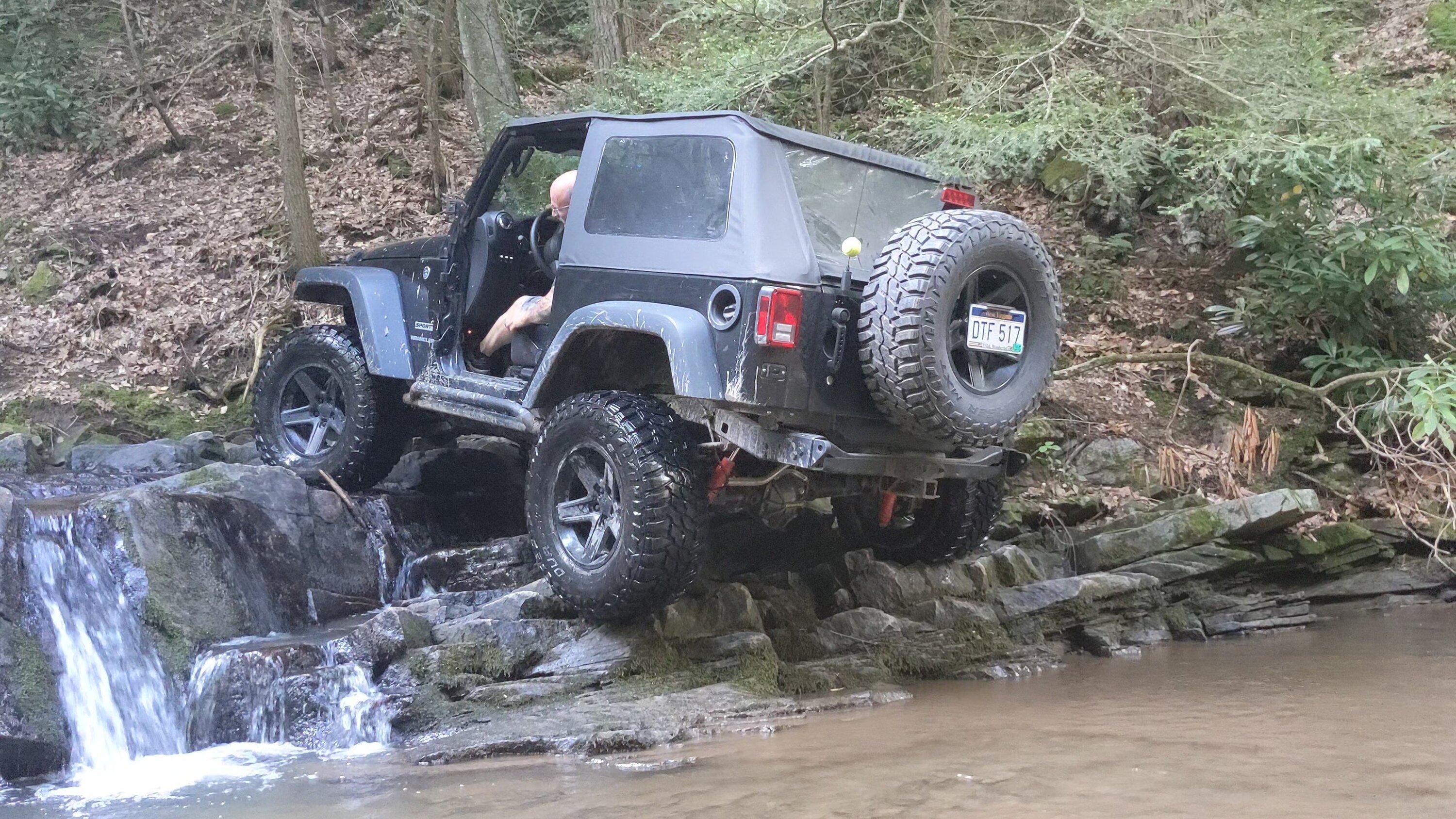 Jeep Gladiator First JT up Peddler's Glory, WV??? PXL_20220722_214708611_exported_798