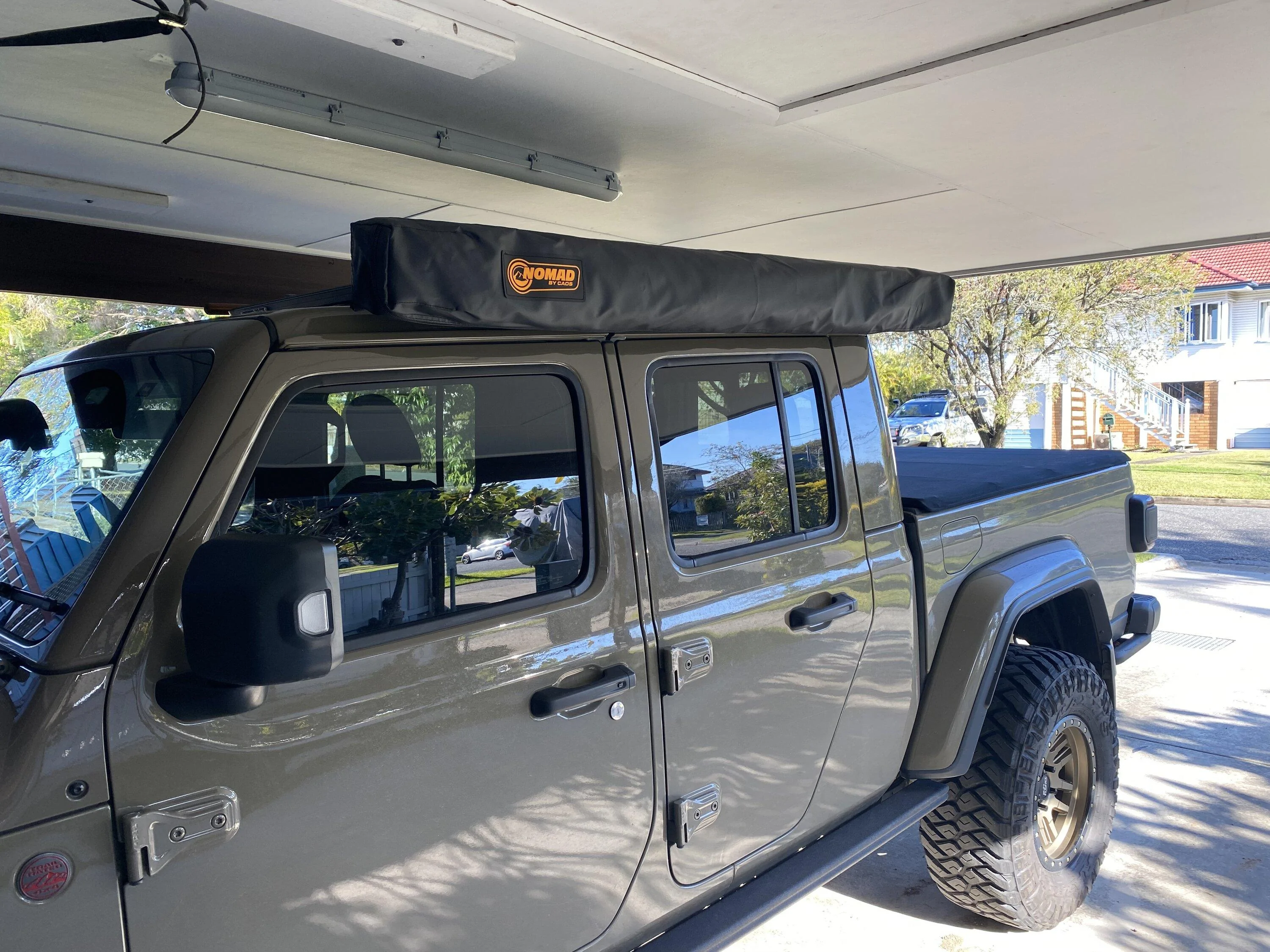 Jeep Gladiator 5' 270 awning - Do any exist 50331937-3E33-4496-BA72-512971647596