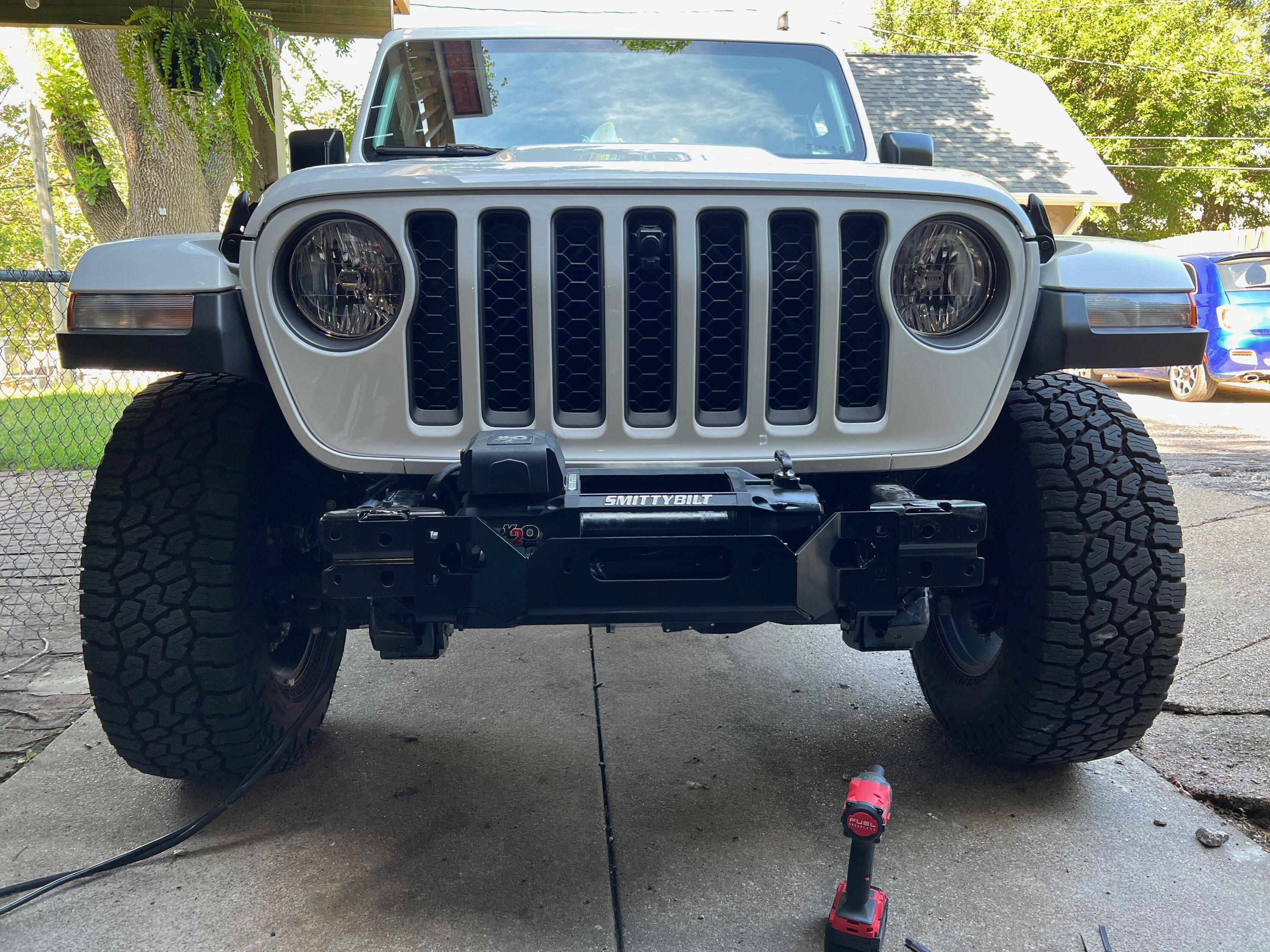 Jeep Gladiator Installed a winch on my stock (plastic) Rubicon bumper - DIY writeup IMG_3112