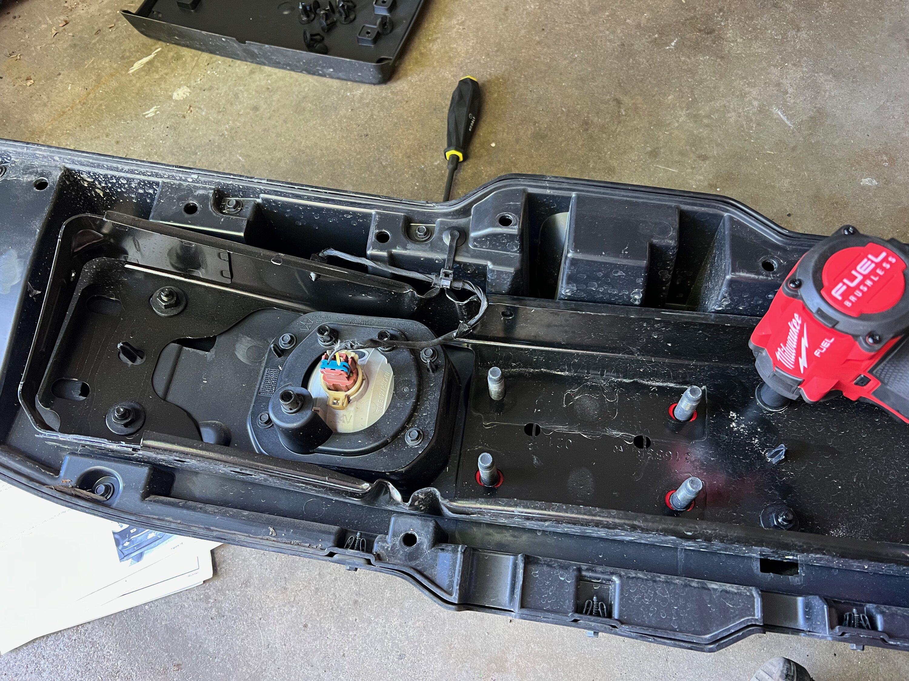 Jeep Gladiator Installed a winch on my stock (plastic) Rubicon bumper - DIY writeup IMG_3114