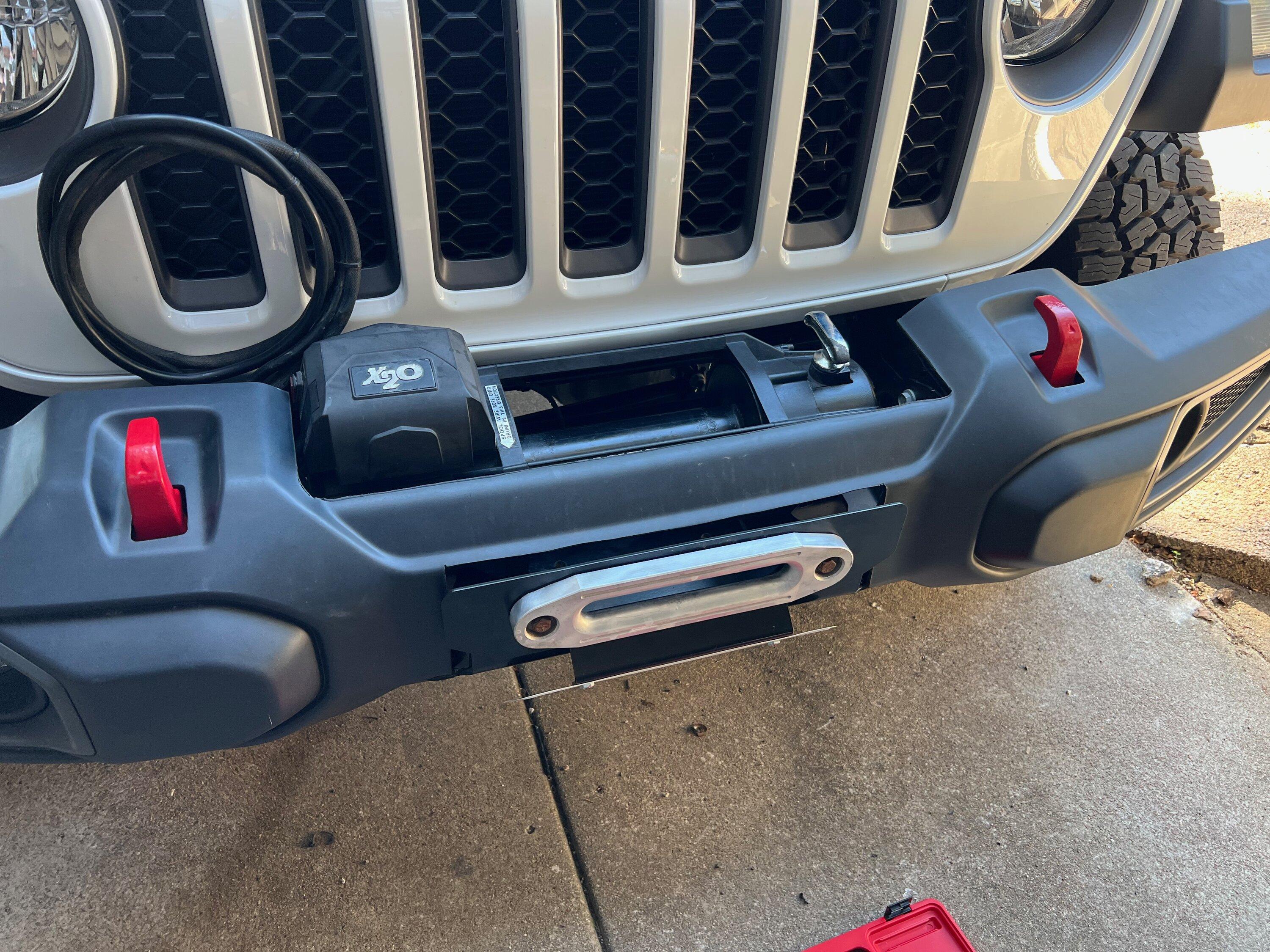Jeep Gladiator Installed a winch on my stock (plastic) Rubicon bumper - DIY writeup IMG_3132