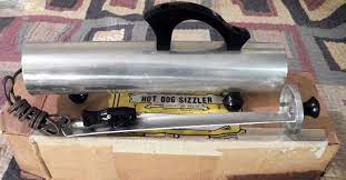 Jeep Gladiator Why cigarette lighter and not 12v DC??? dog Sizzler