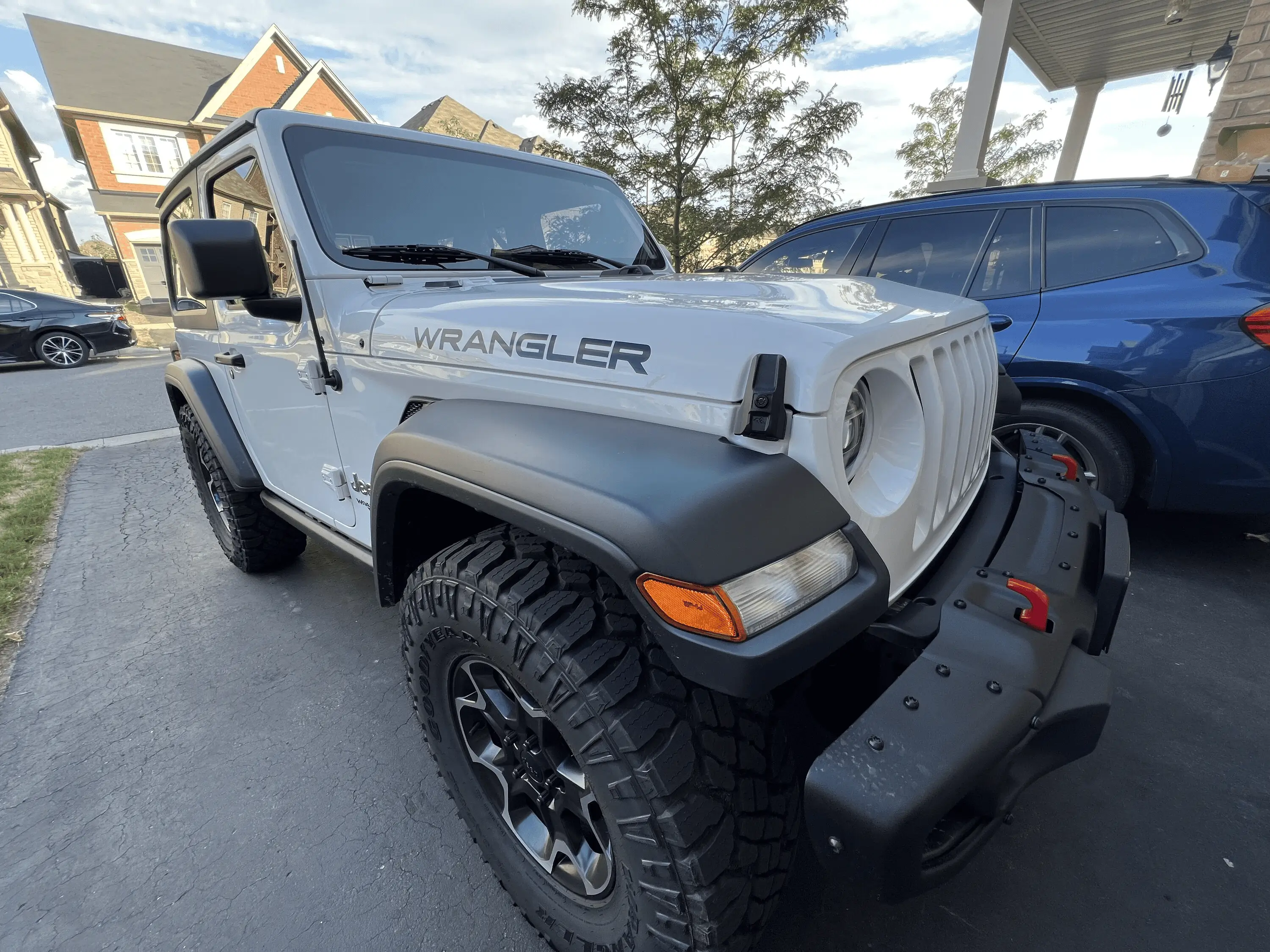 Jeep Gladiator Do I need to worry about my hood latches that don't lock? 1659029190183