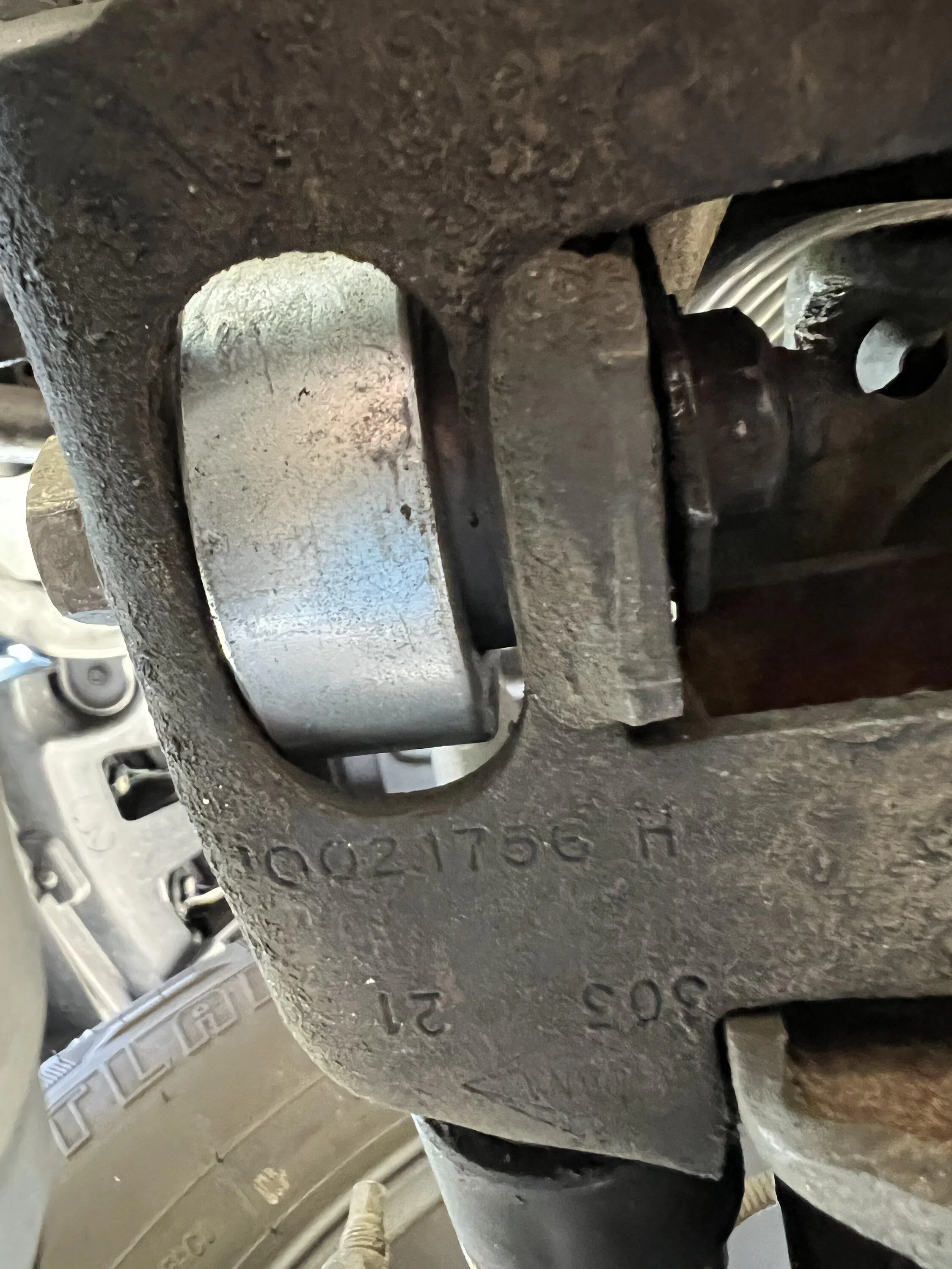 Jeep Gladiator Does the bushing on this front track bar look OK? CD0DFA80-D931-4756-B222-6863EEE7B115