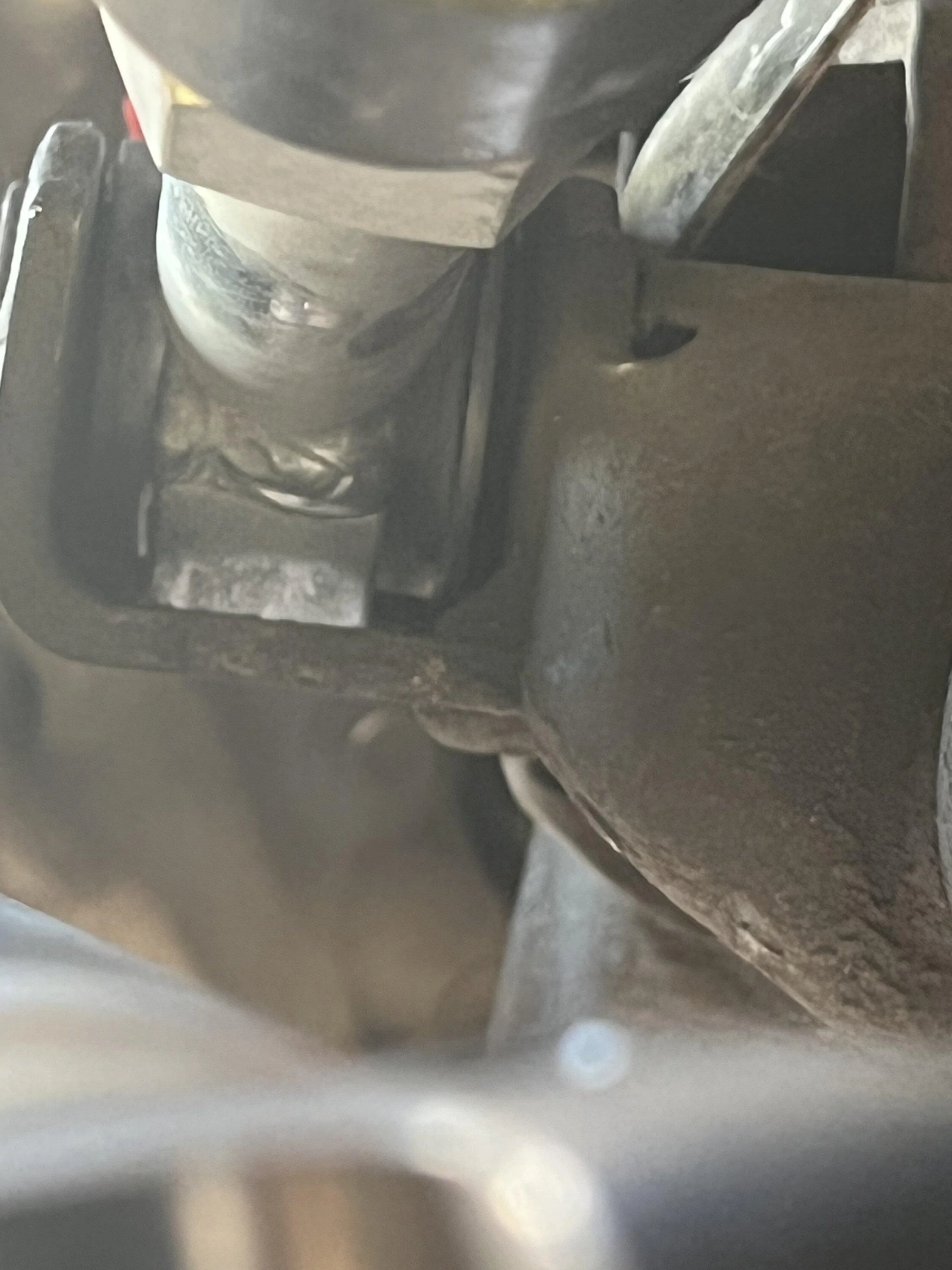 Jeep Gladiator Does the bushing on this front track bar look OK? B5B0BFF4-FFA4-4613-AE5A-91F8650DFFB4