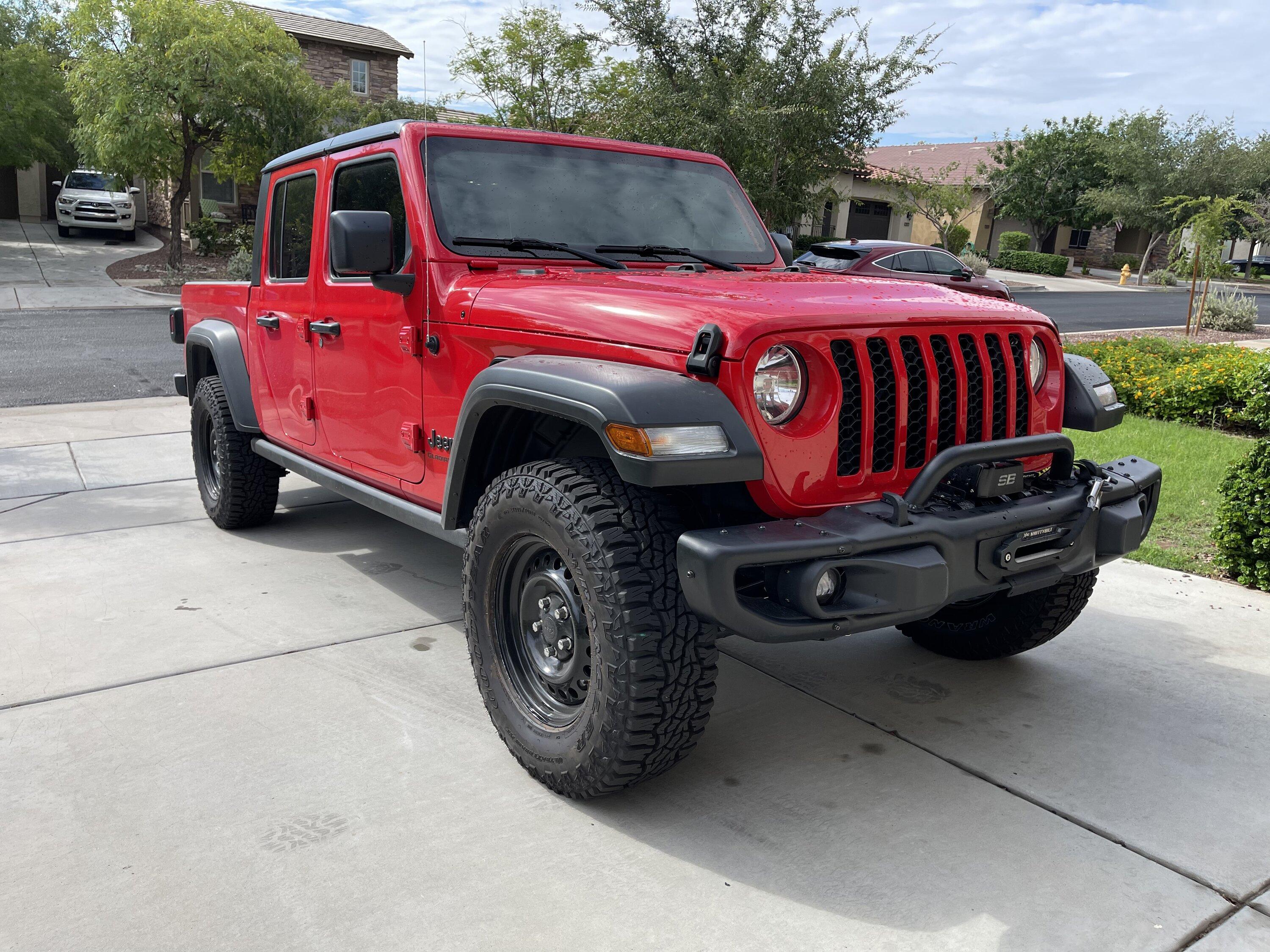 Jeep Gladiator Knock Off Rubi Bumper with SB 12k F6C51EA5-659E-419D-92BB-16AB51BC5D47