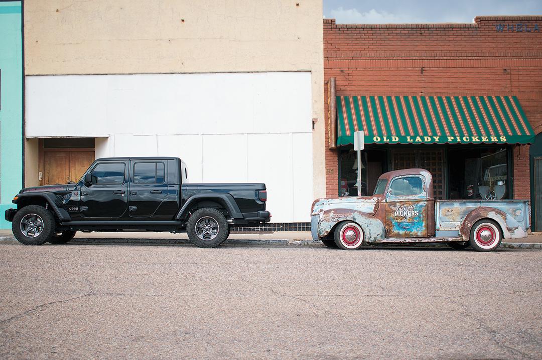 Jeep Gladiator BLACK Gladiator JT Club Trucks