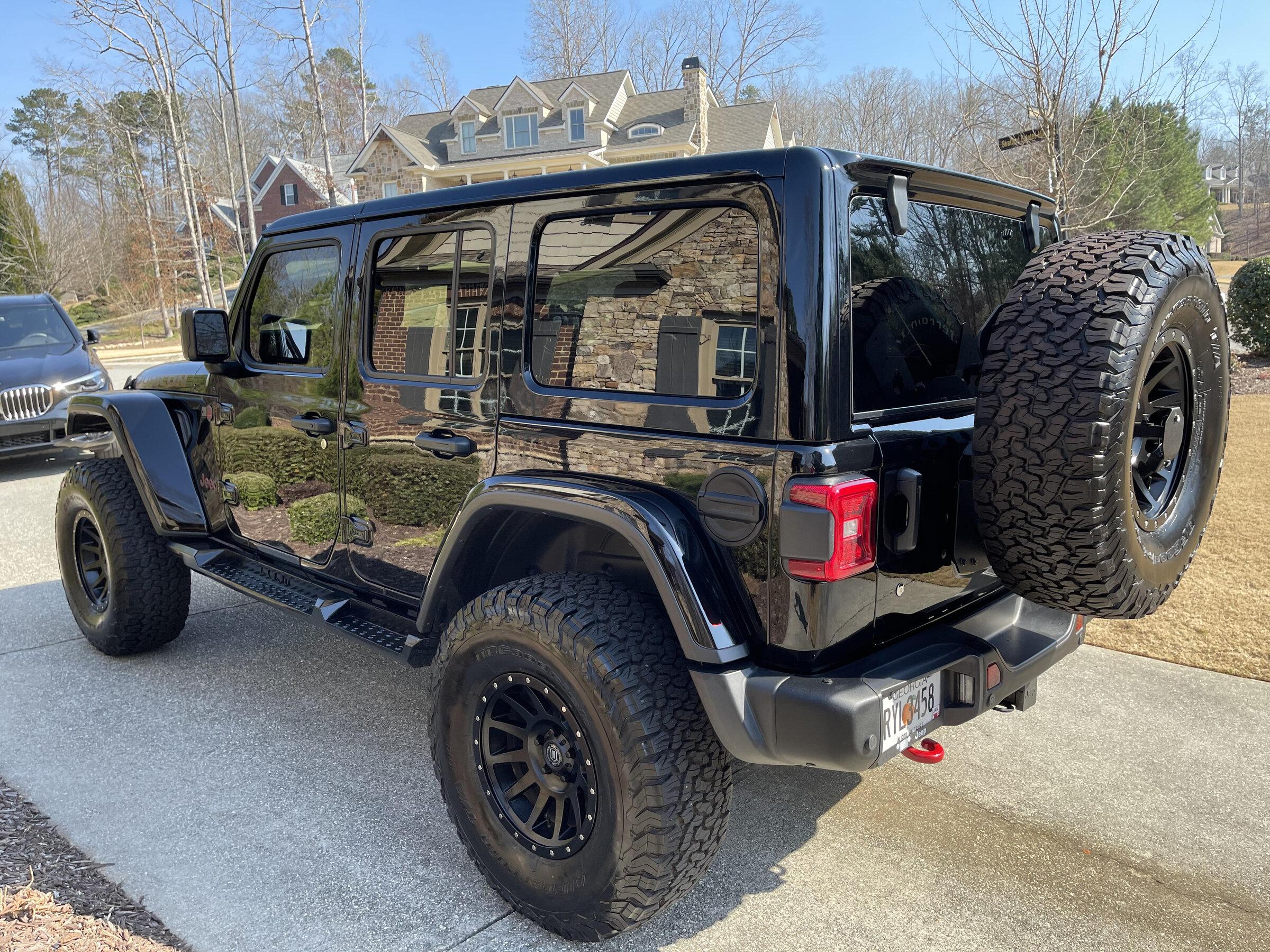 Jeep Gladiator 17x8.5 Icon Compression Wheels - Matte Black (5) - $800 66523198-C89D-4238-956B-F76C4A7E4D06