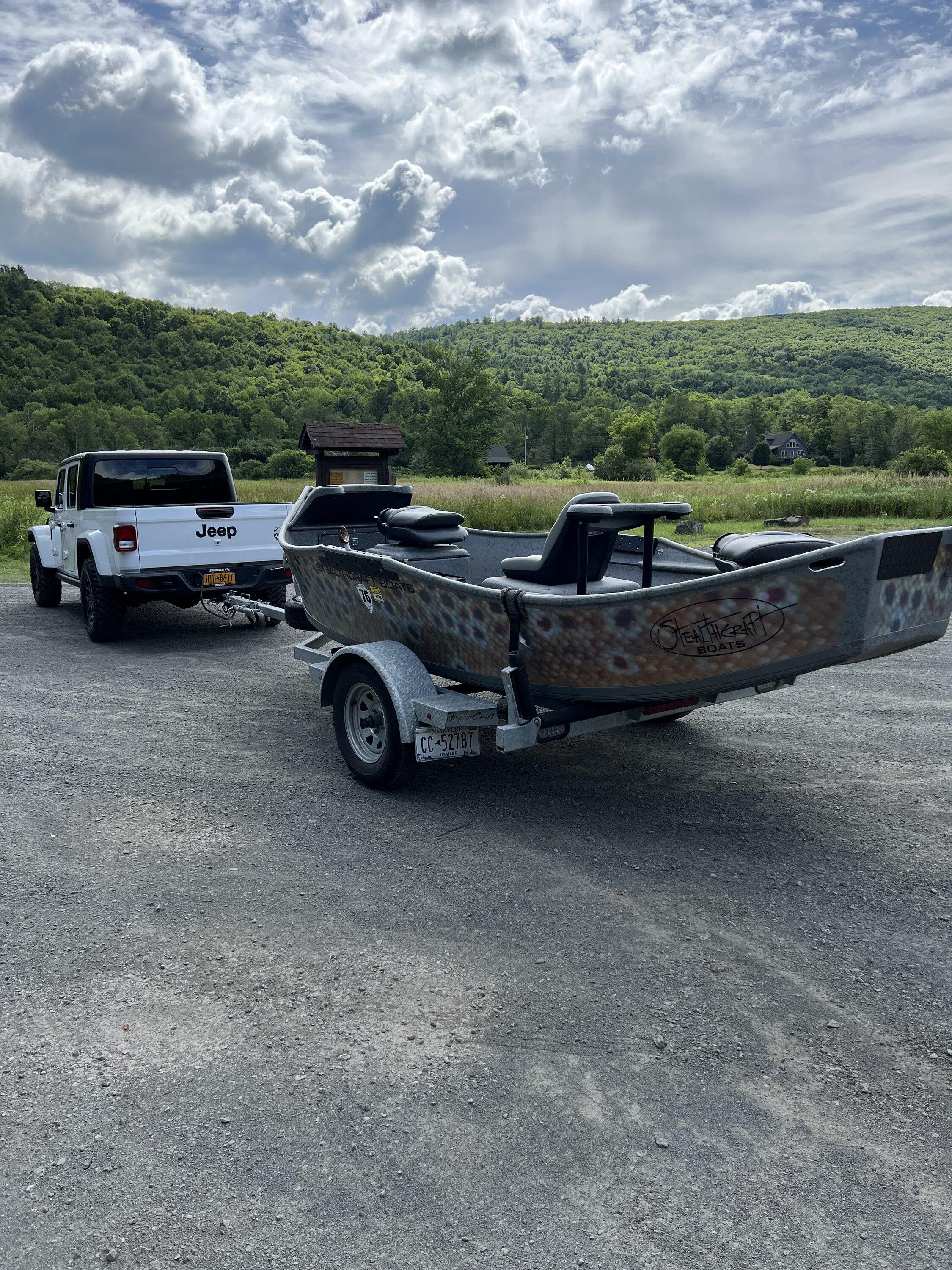 Jeep Gladiator Let's see the boats you’re towing with your Gladiator 80A67C17-8EFB-40CD-9E63-4C42A2235A95