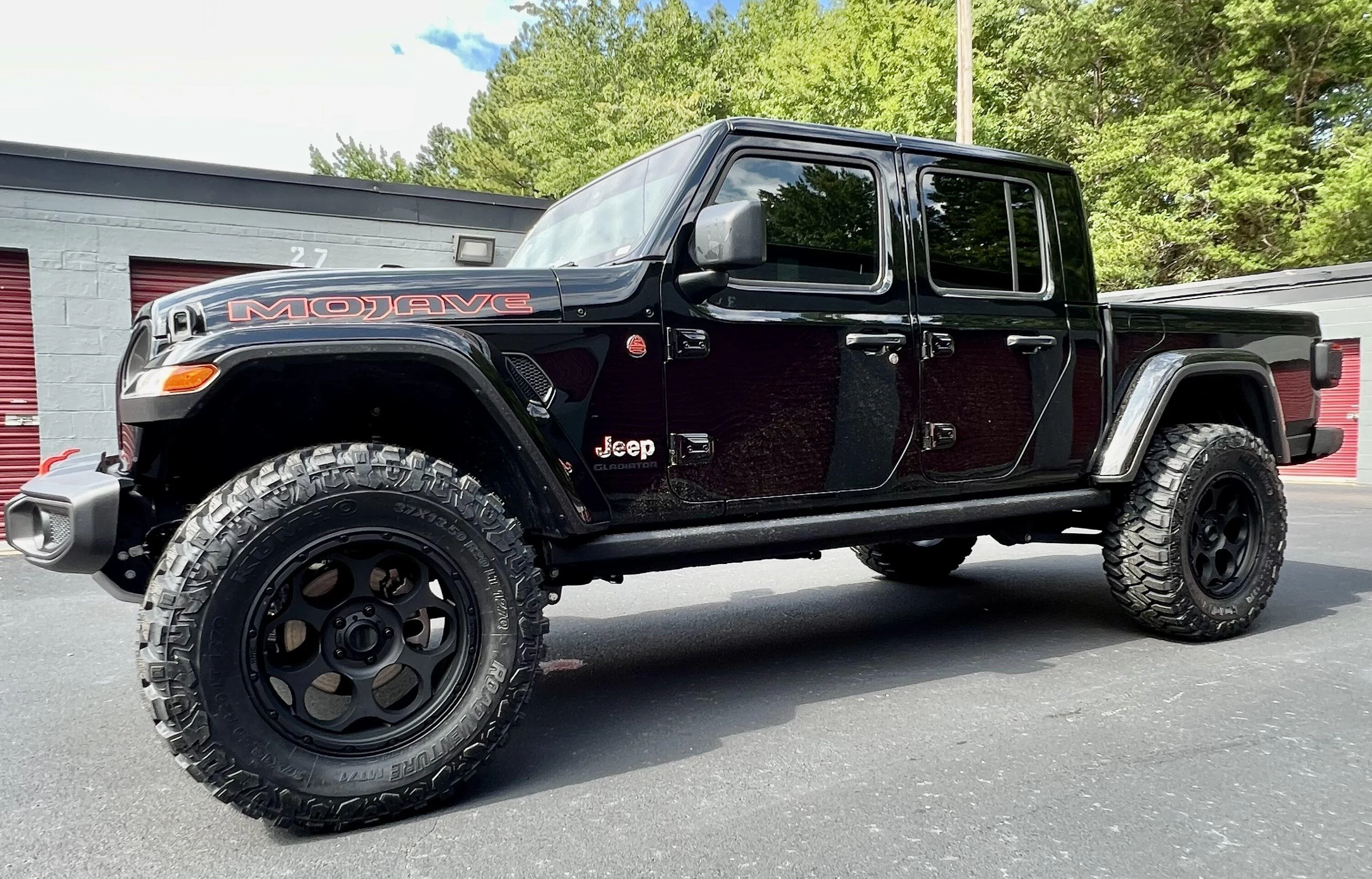 Jeep Gladiator Anyone Running 37s on 20s? Here's a Possible Deal 6C6C36D8-D58E-4FF5-96E8-86AAE75A810A
