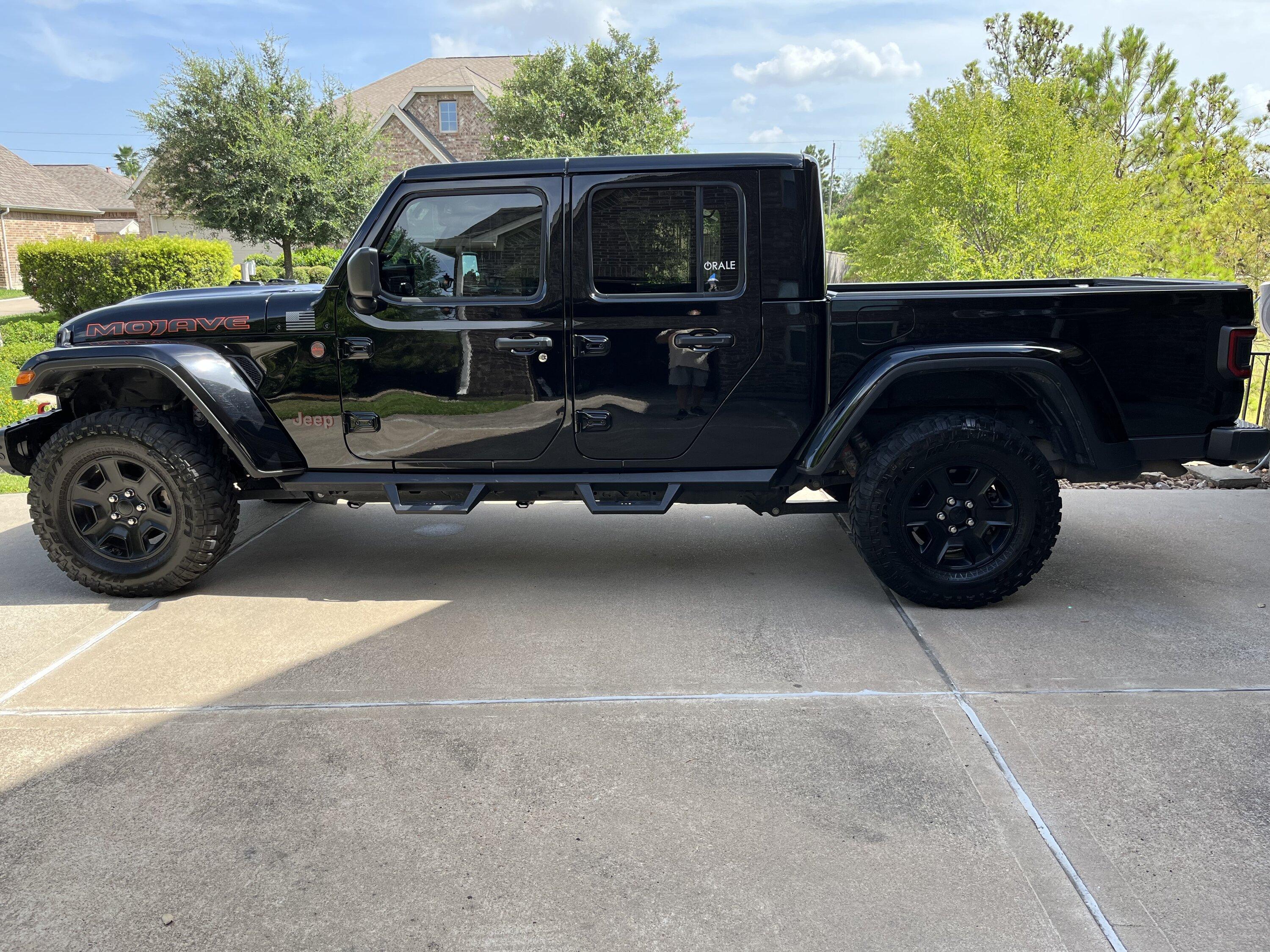 Jeep Gladiator 2021 Gladiator Mojave for sale-Houston, $50k IMG_1864.JPG
