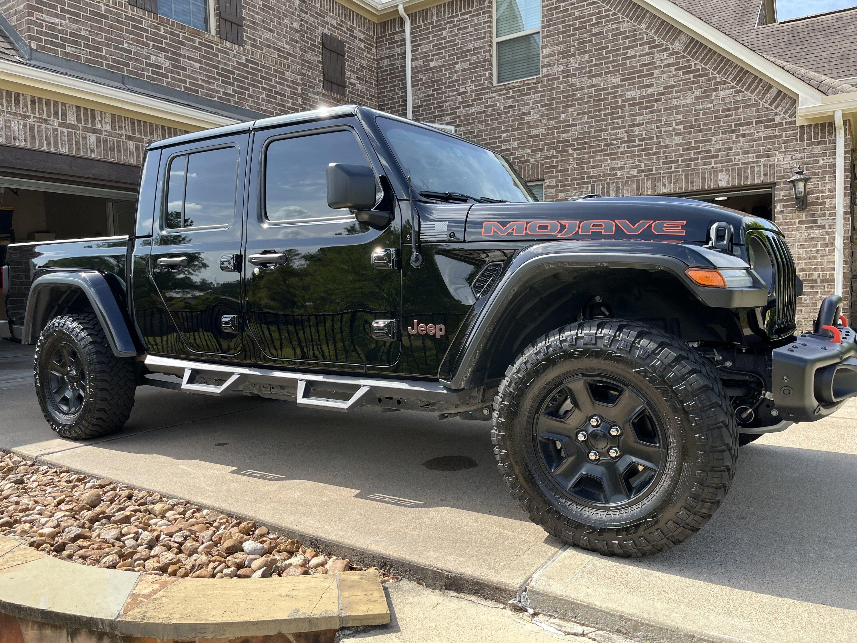 Jeep Gladiator 2021 Gladiator Mojave for sale-Houston, $50k IMG_1865.JPG