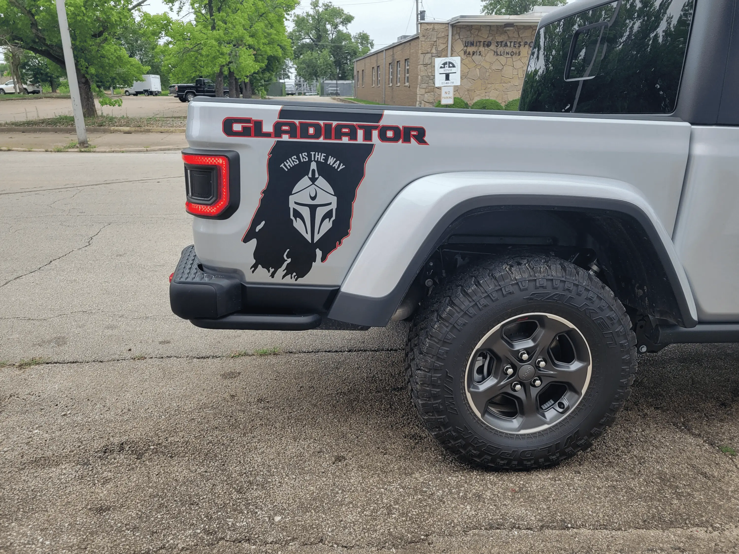 Jeep Gladiator Stickers and decal pics! 1659293335383