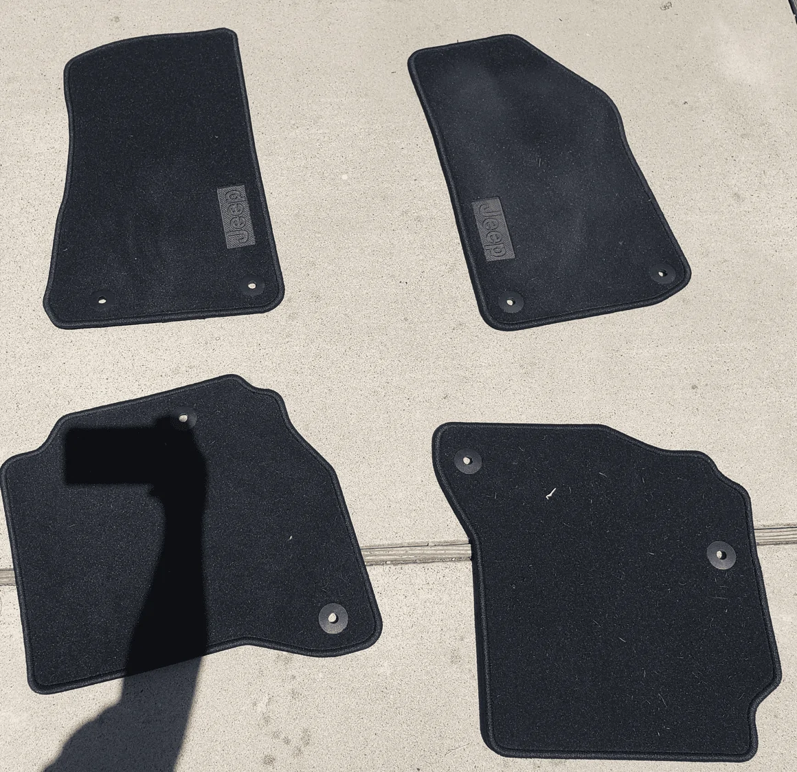 Jeep Gladiator OEM Full Carpet Set and Carpet Floor Mats - PRICE DROPPED 1659304894329