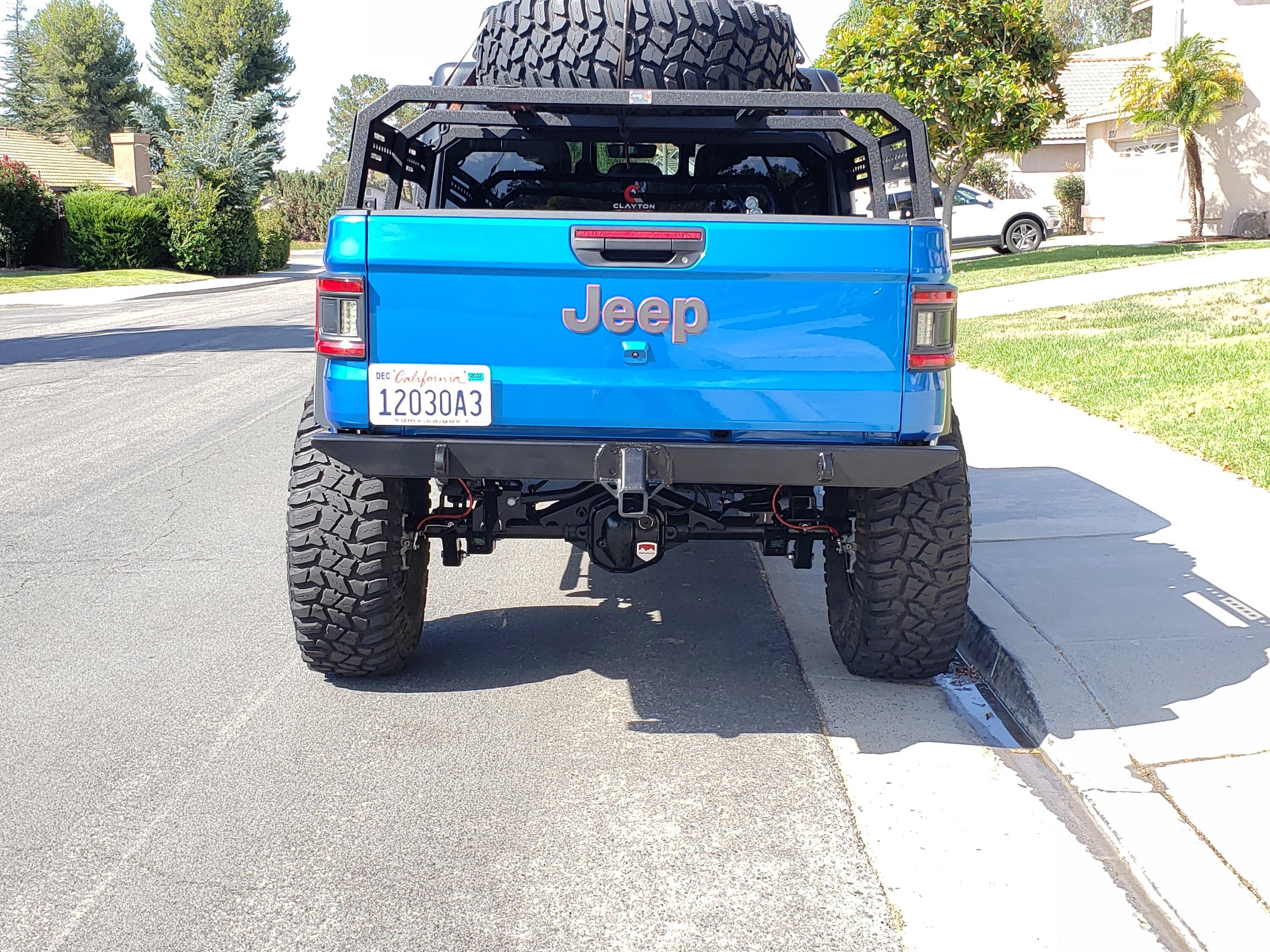 Jeep Gladiator Building a Mojave on 40's 20220801_094938[1]