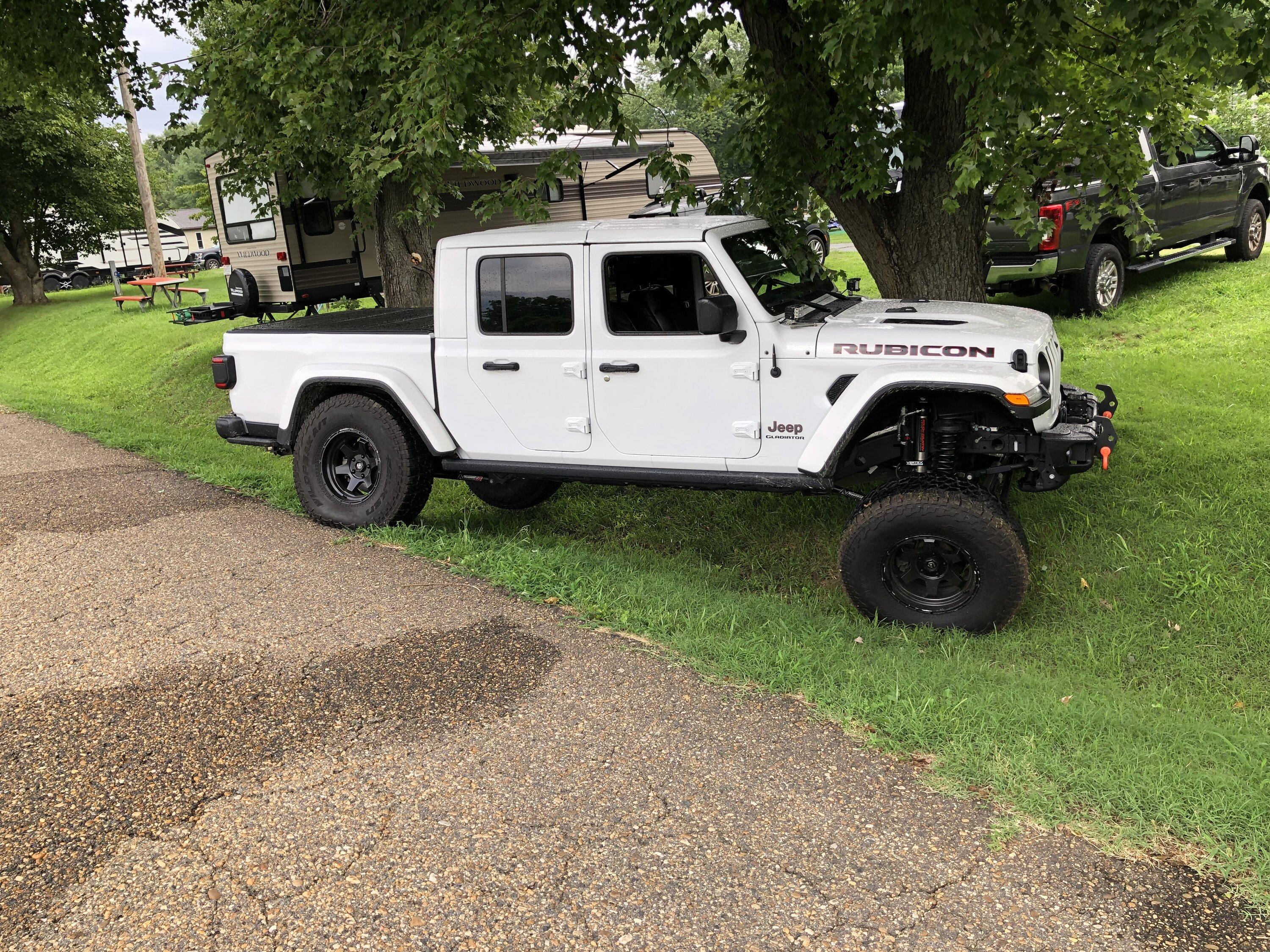 Jeep Gladiator So, what is everybody towing? 5211FE1A-0899-4273-B4CE-B4E7075EC21D