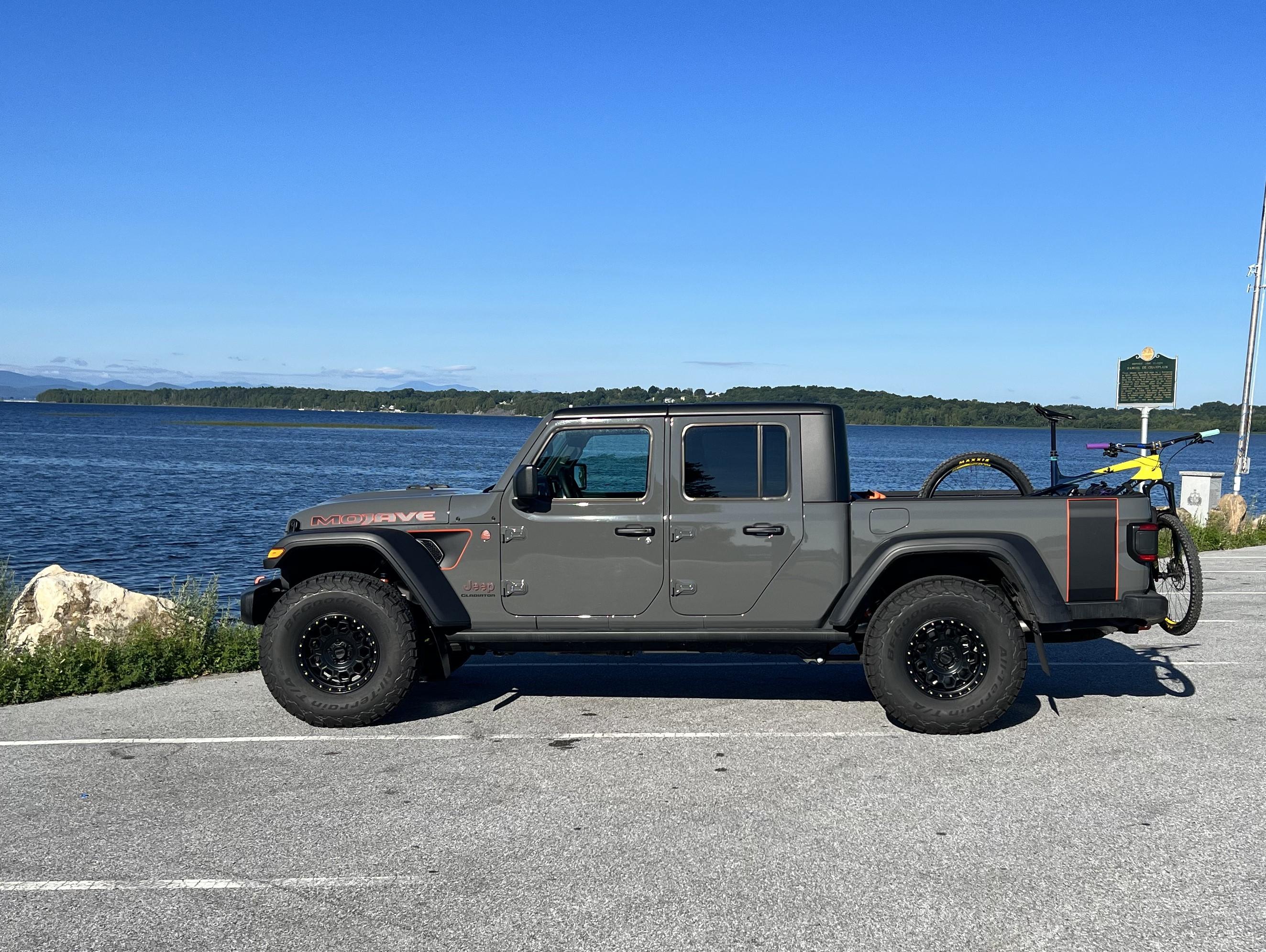 Jeep Gladiator Stickers and decal pics! IMG_2501