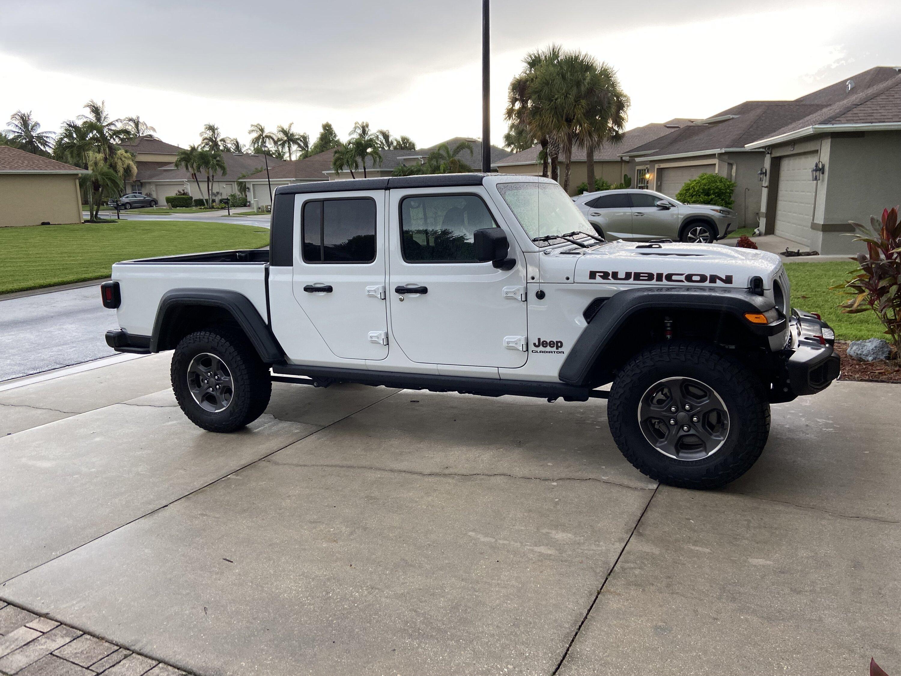 Jeep Gladiator Spacer vs Lift Kit IMG_4059