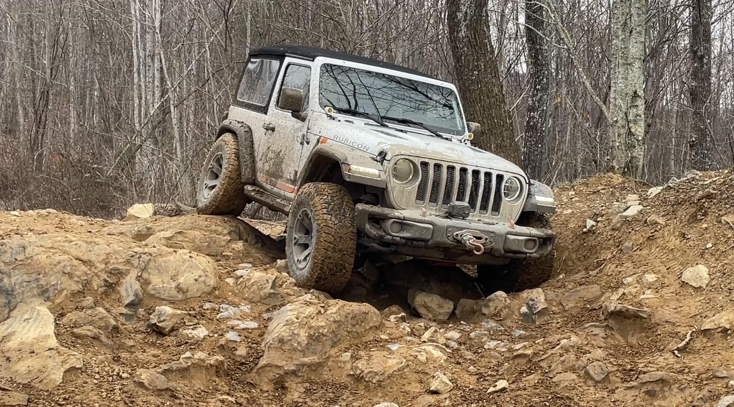 Jeep Gladiator People confused why I removed Mojave hood stickers and badges from my Jeep 2CA5238D-F18B-488F-A391-8A09C86C8838