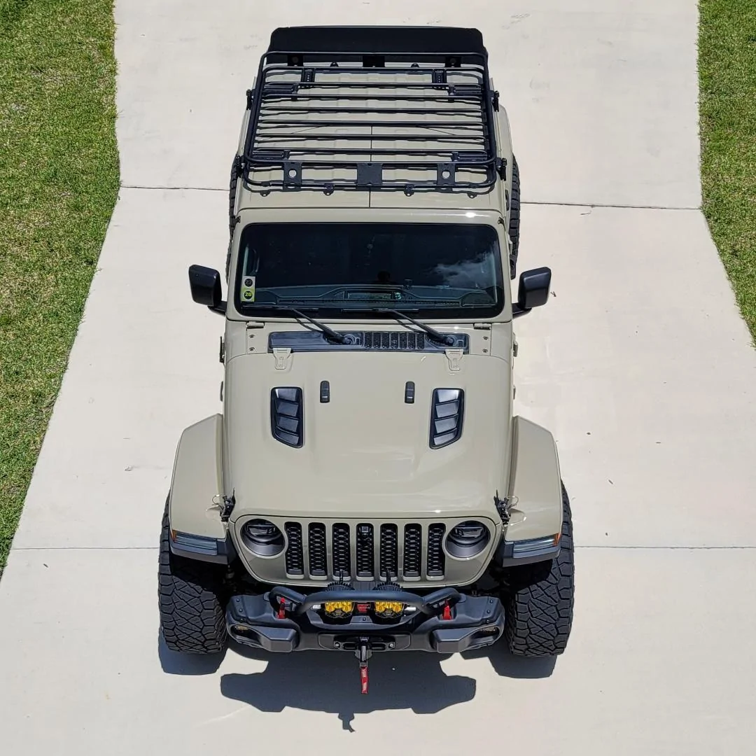 Jeep Gladiator People confused why I removed Mojave hood stickers and badges from my Jeep j