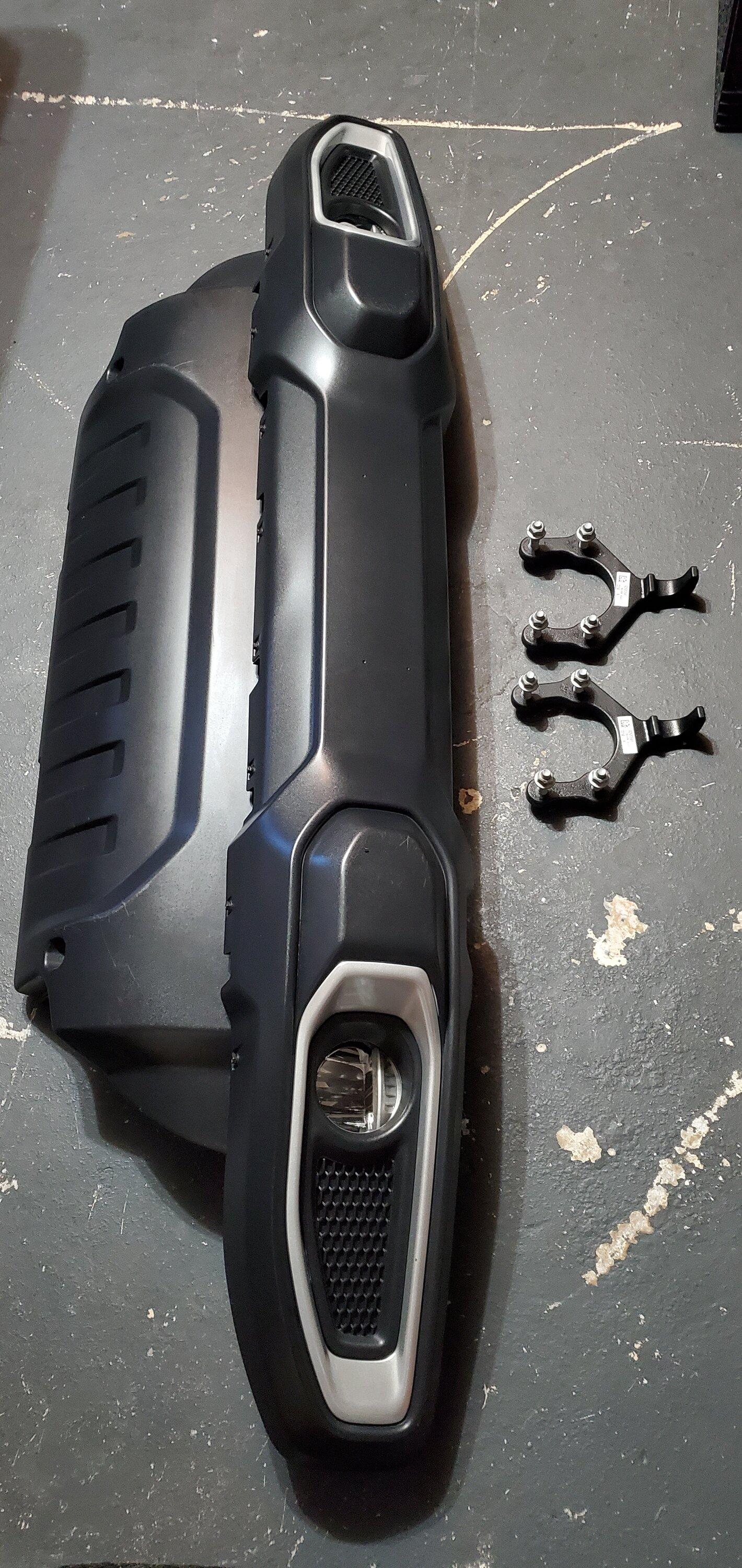 Jeep Gladiator Gladiator "Overland" Front Bumper 20220803_194124