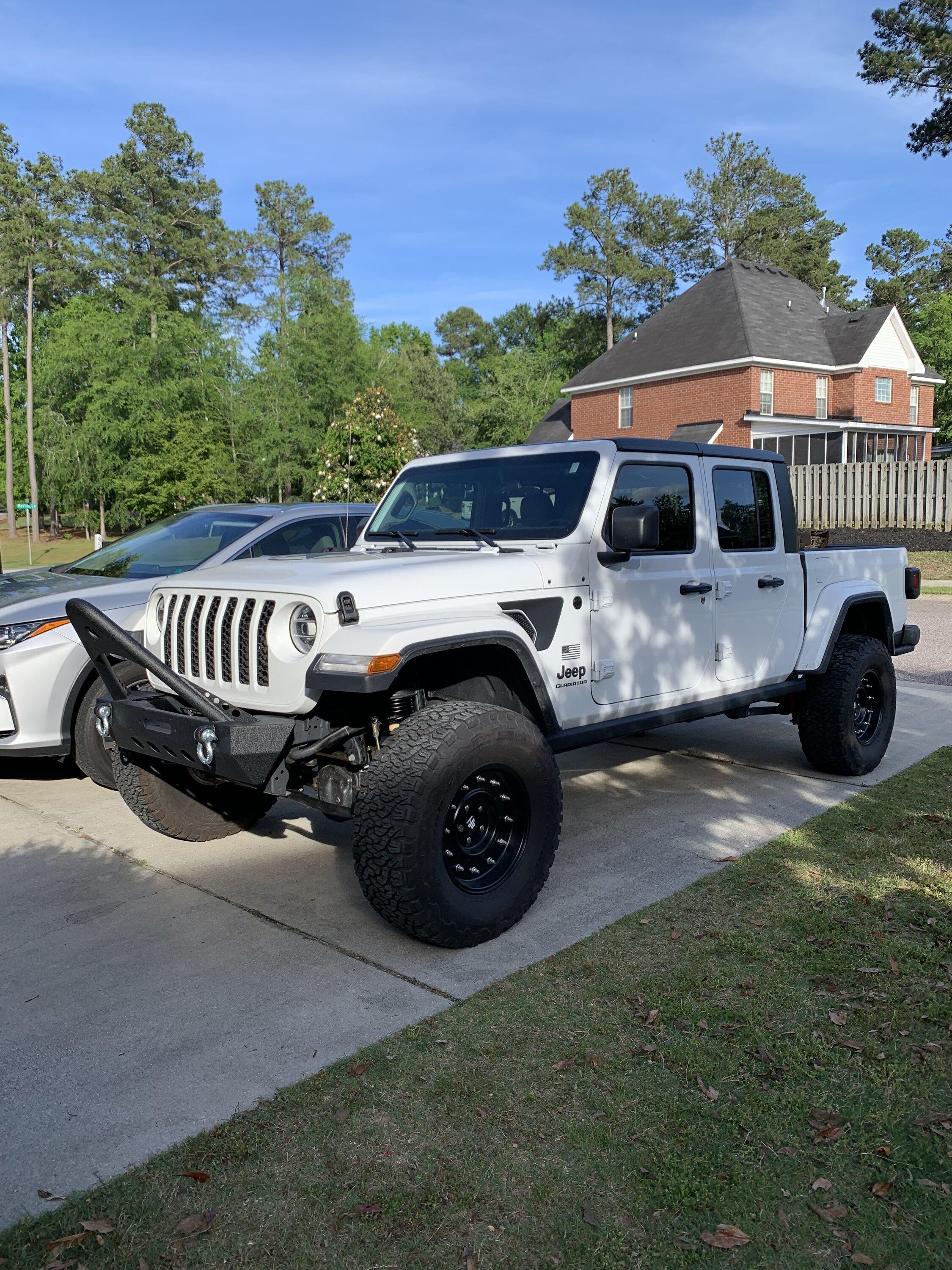 Jeep Gladiator 3.5" Lift On 35's D4ED8693-F93A-47D5-B780-9689336ECF3F