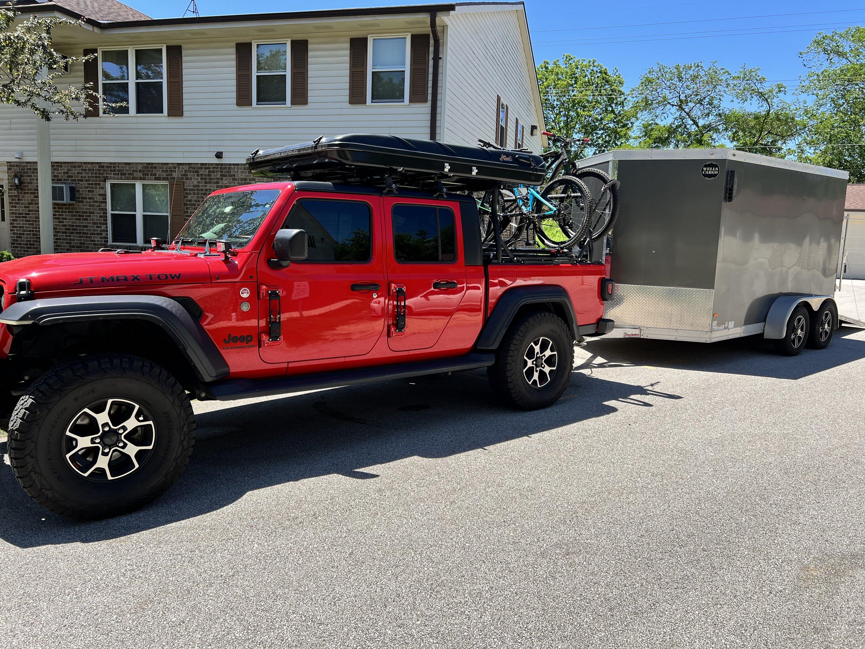Jeep Gladiator Is it me, or does the JT really struggle... A7BB3CD2-4516-4957-88D6-EC9D9A53890C